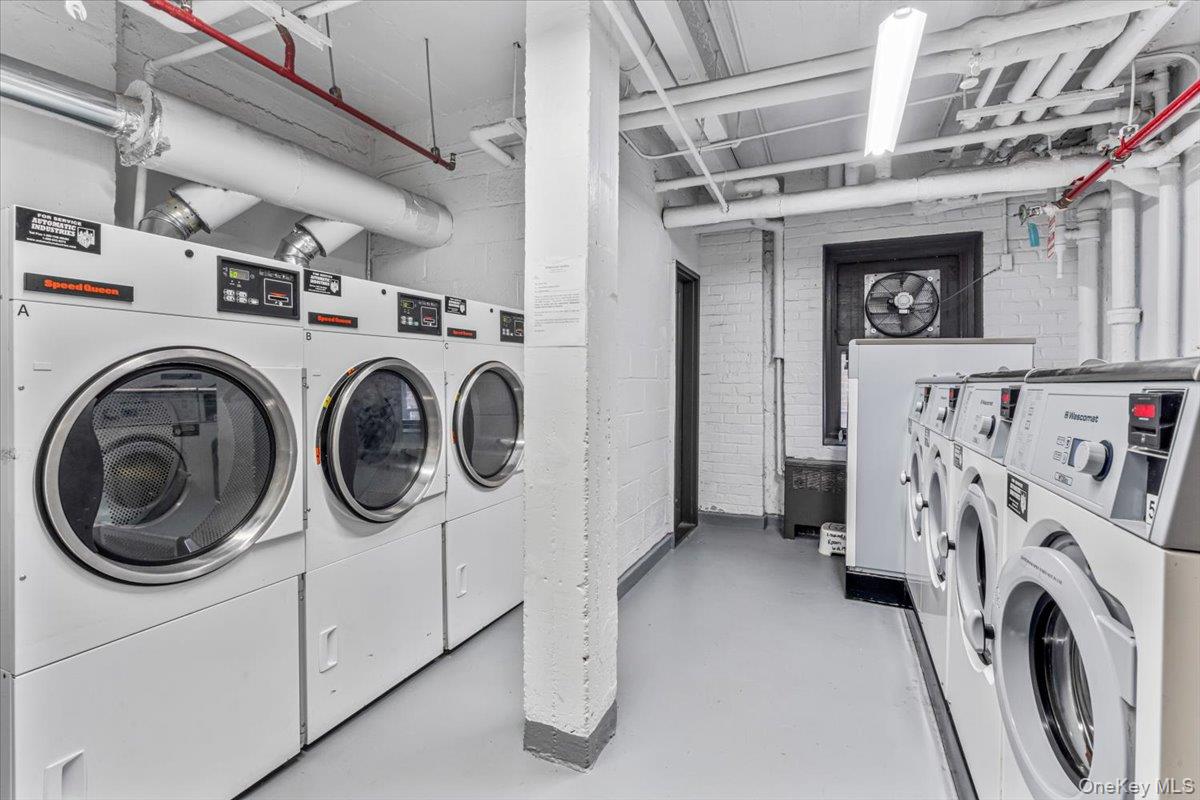 62-15 53rd Avenue # LGD, Maspeth, NY 11378