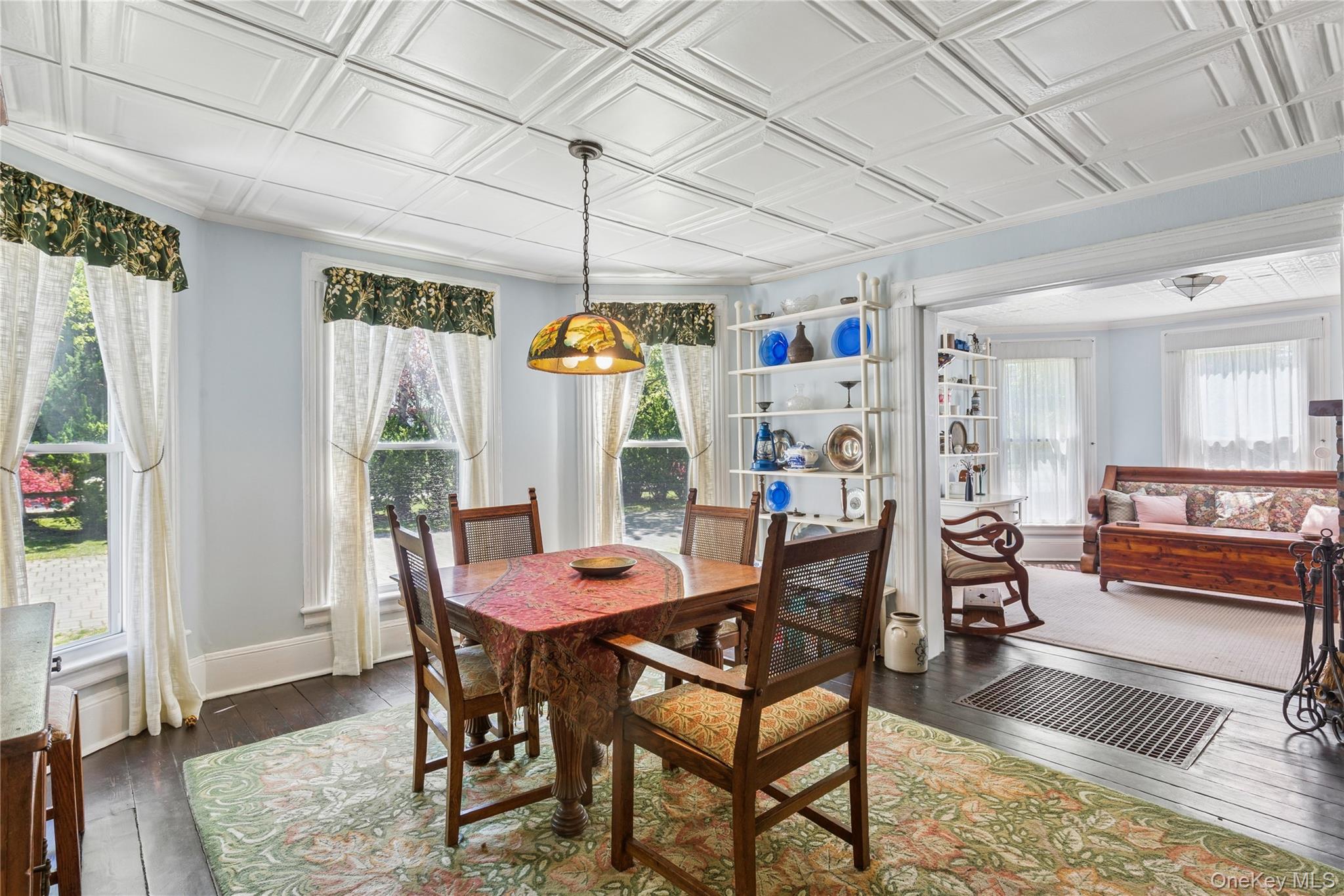 264 Washington Avenue, Jamesport, NY 11947