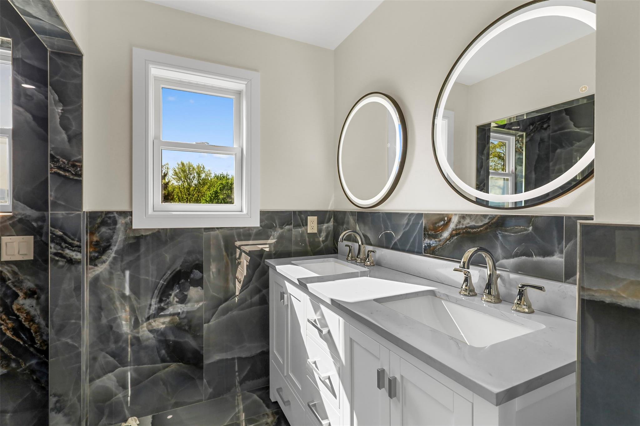 2 Rocky Lane, New Windsor, NY 12553