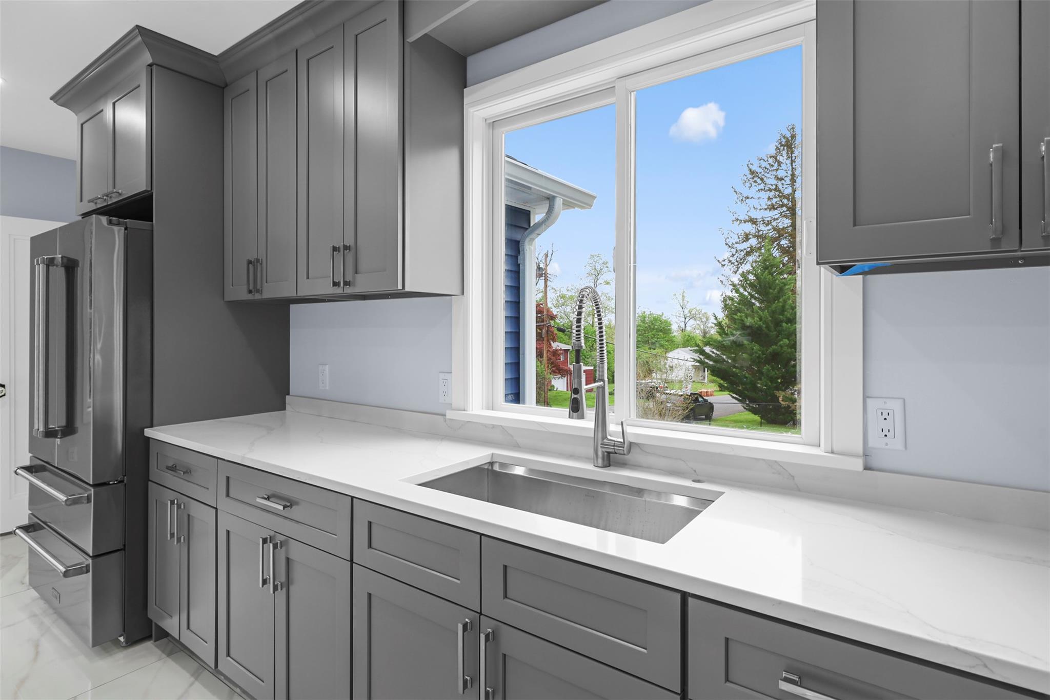 2 Rocky Lane, New Windsor, NY 12553