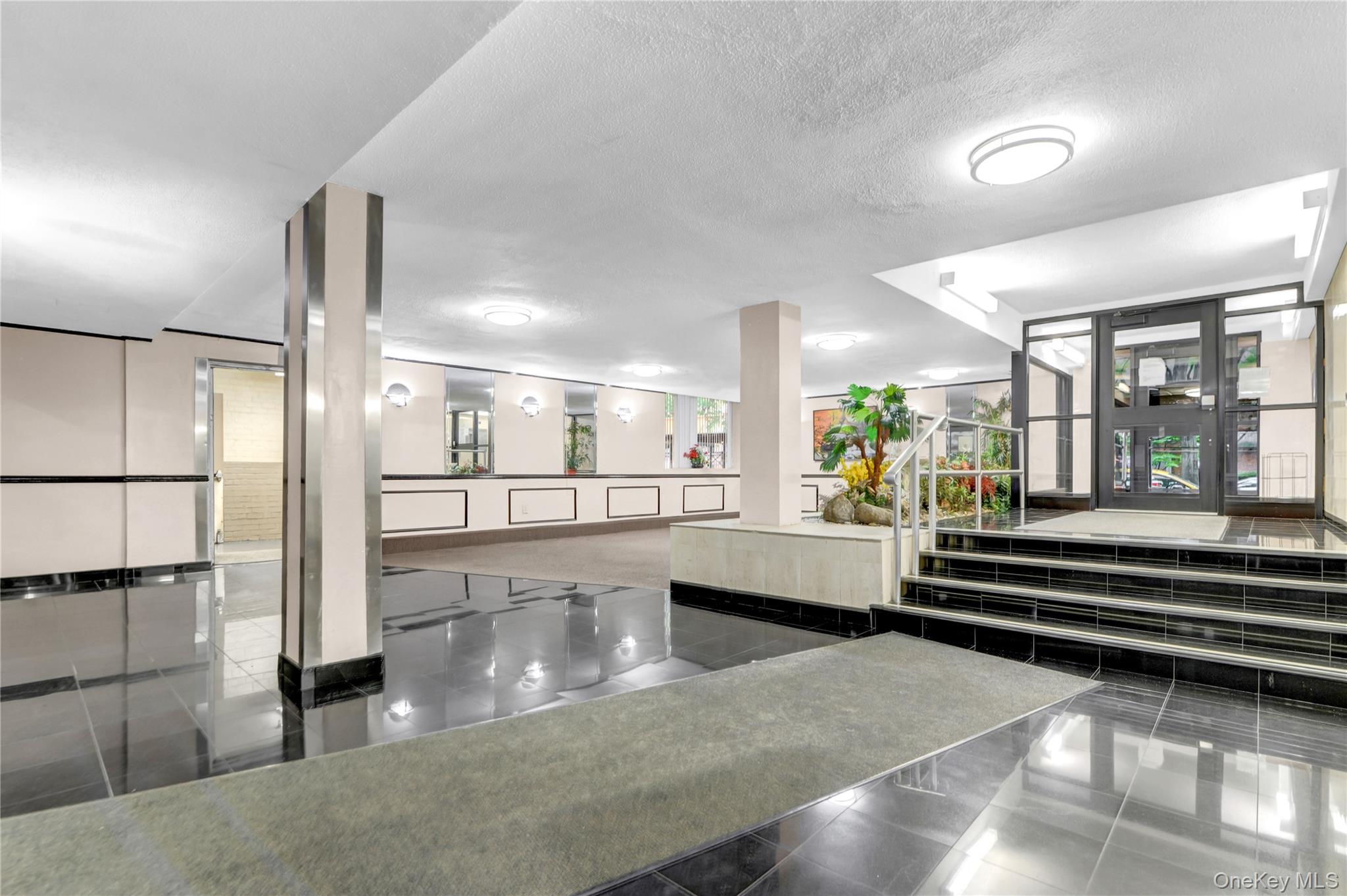 31-31 138th Street # 5L, Flushing, NY 11354