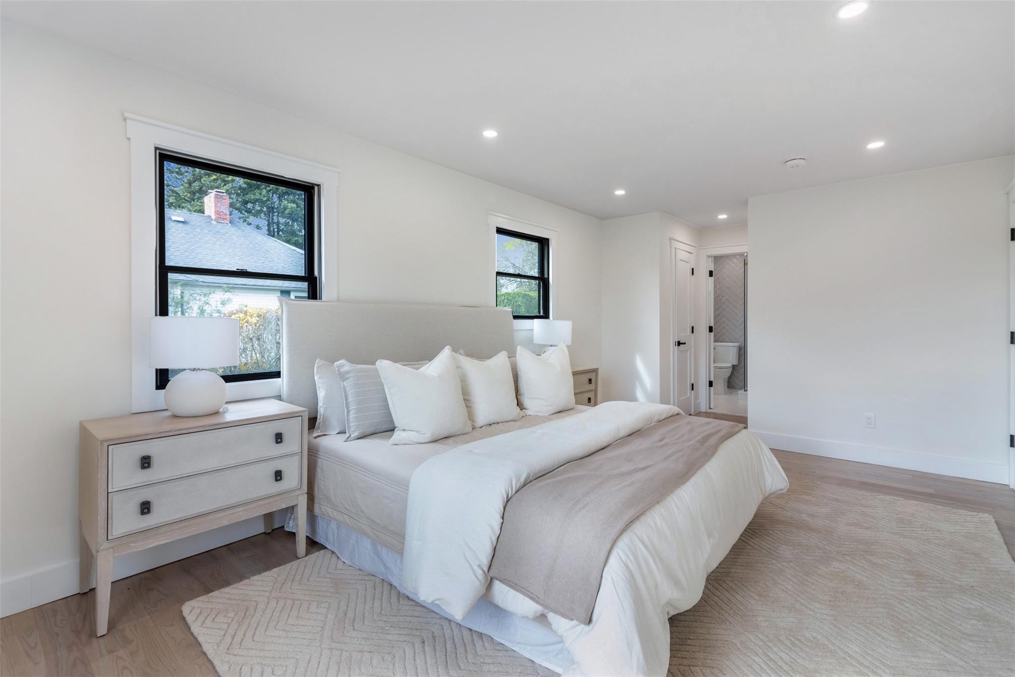 1475 Oaklawn Avenue, Southold, NY 11971