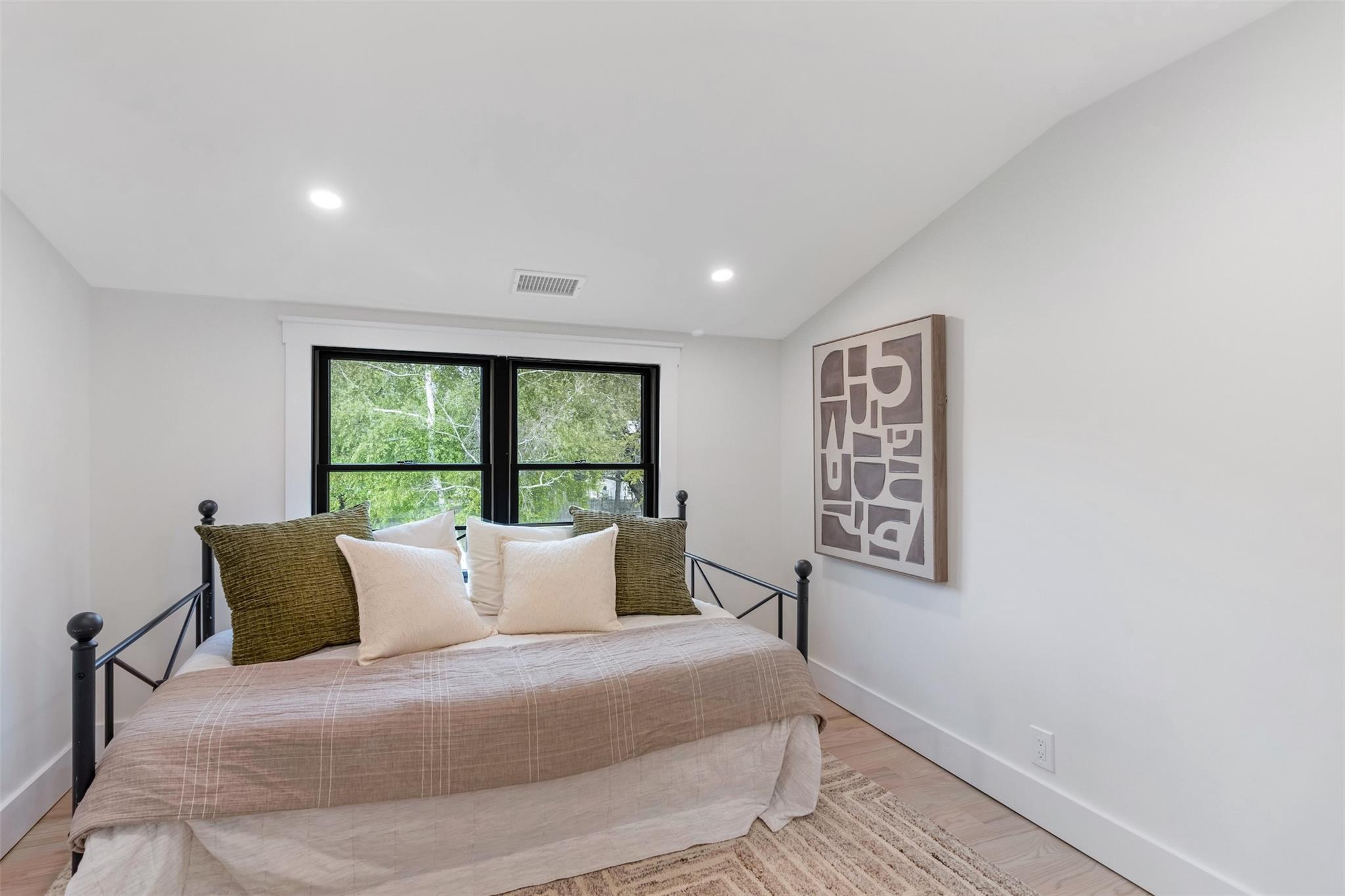 1475 Oaklawn Avenue, Southold, NY 11971