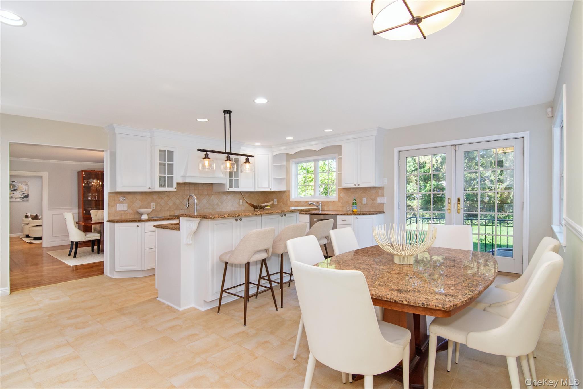 668 Francis Street, Pelham, NY 10803