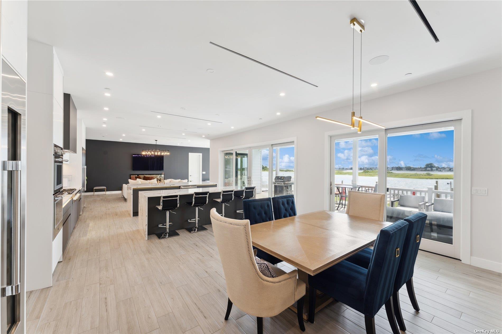 894 S Long Beach Avenue, Freeport, NY 11520