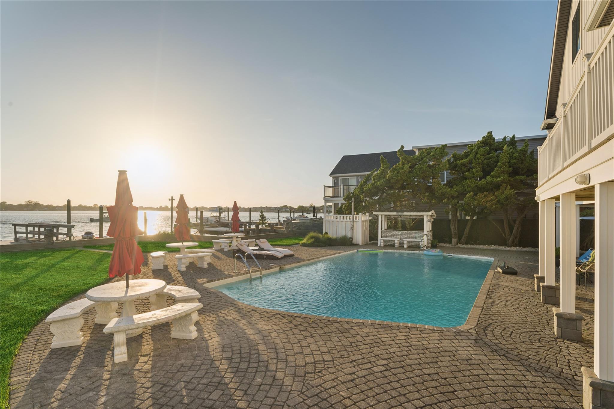 894 S Long Beach Avenue, Freeport, NY 11520