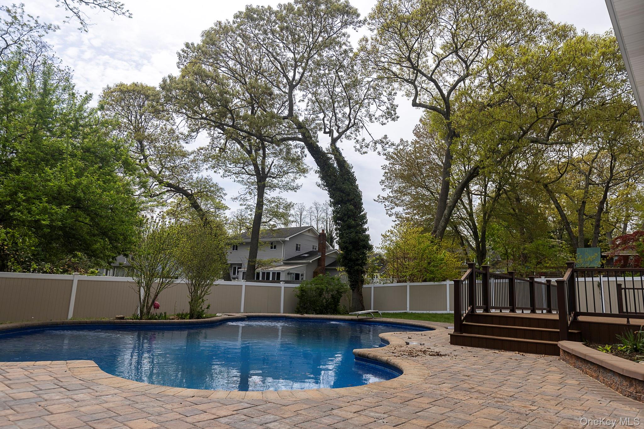 5 Caddy Place, Rocky Point, NY 11778