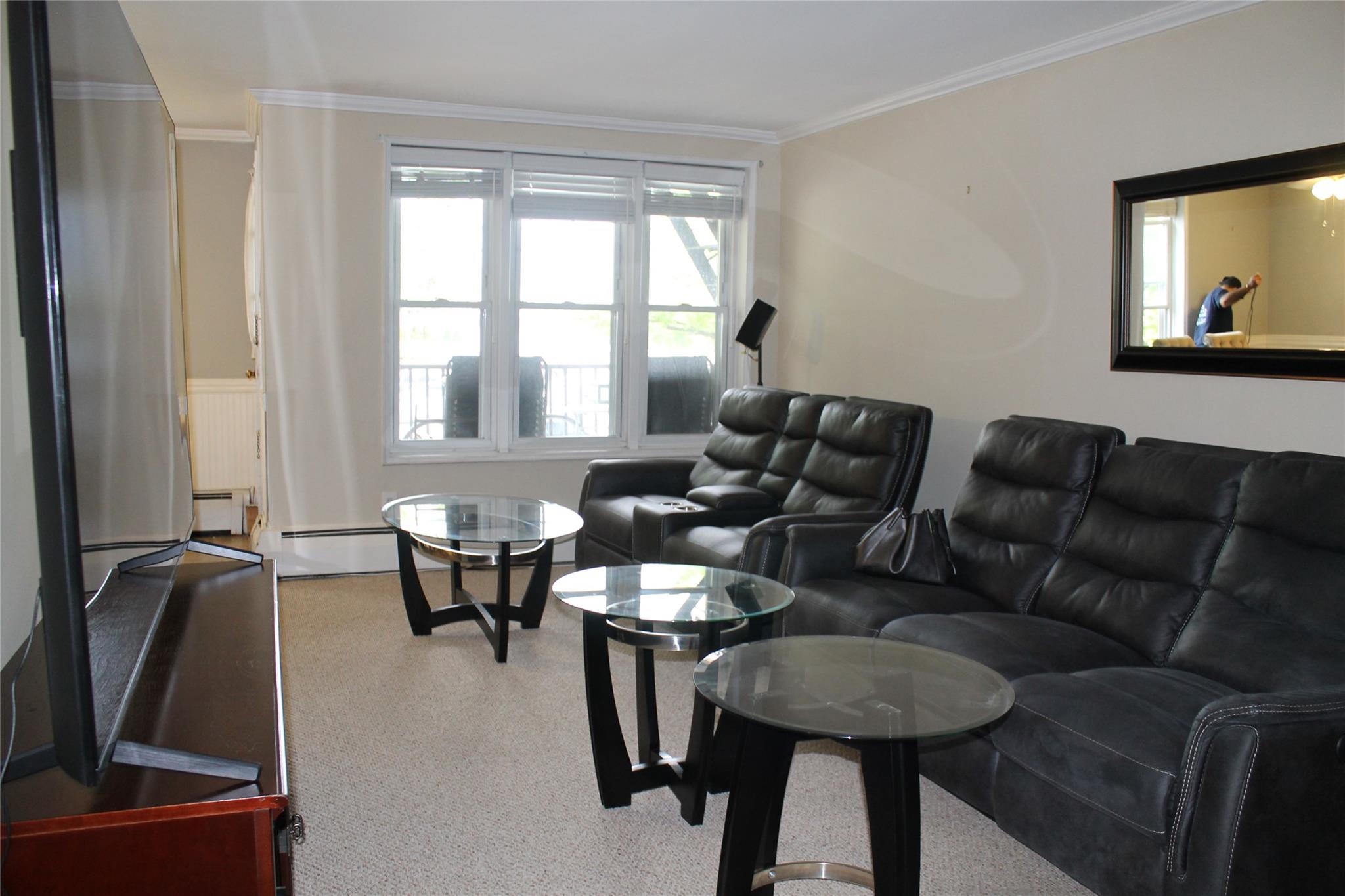 60 Hempstead Avenue # 1J, Lynbrook, NY 11563