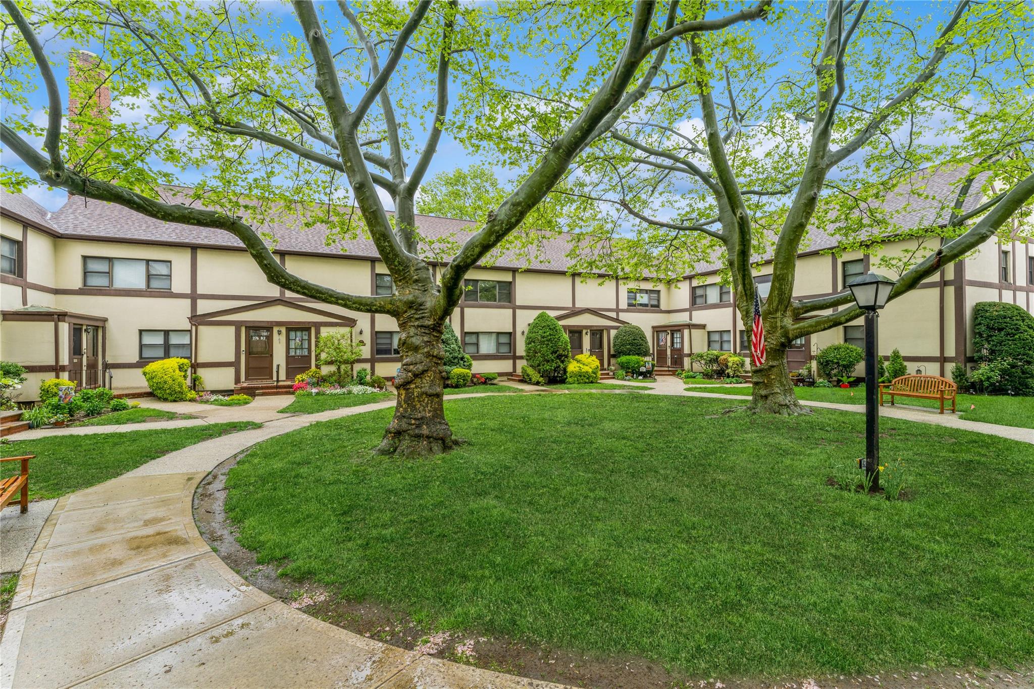 274 Cherry Valley Avenue # B-2, Garden City, NY 11530