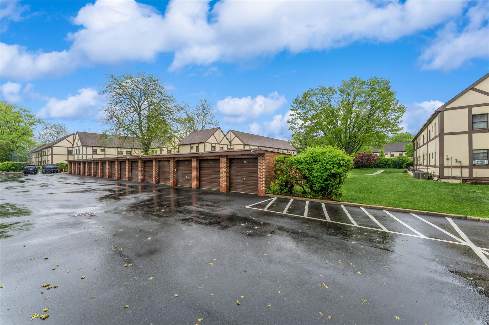 274 Cherry Valley Avenue # B-2, Garden City, NY 11530