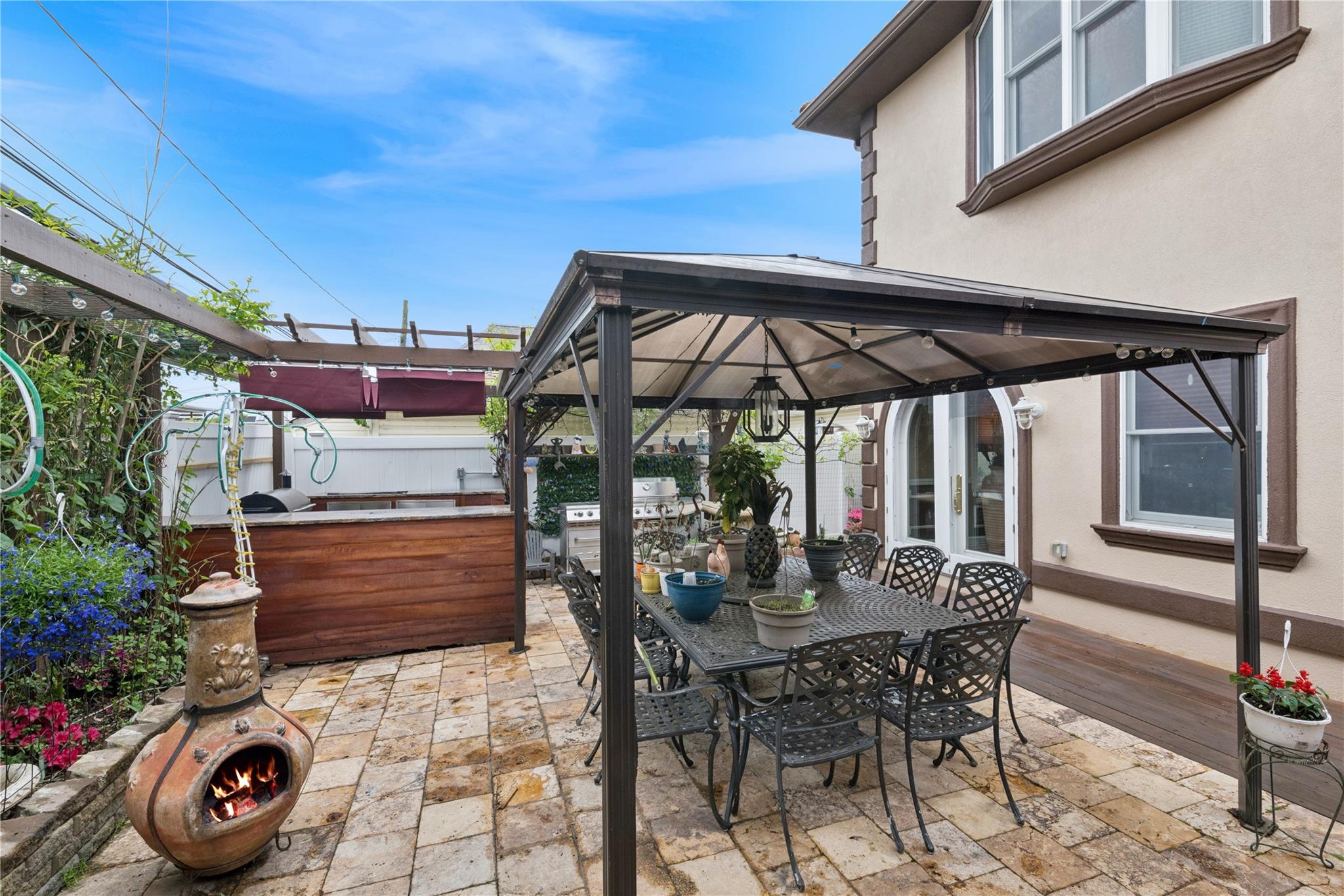 462 W Beech Street, Long Beach, NY 11561