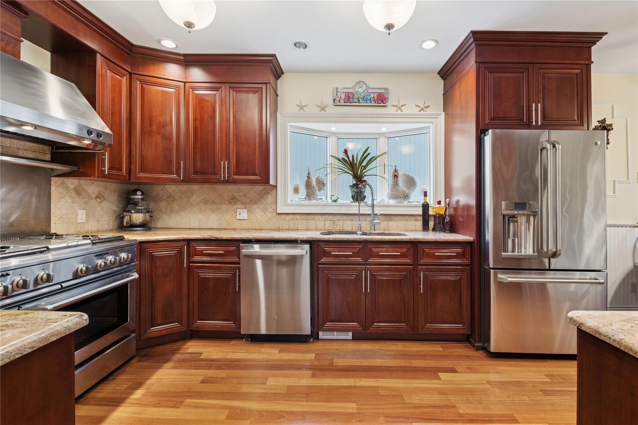 462 W Beech Street, Long Beach, NY 11561