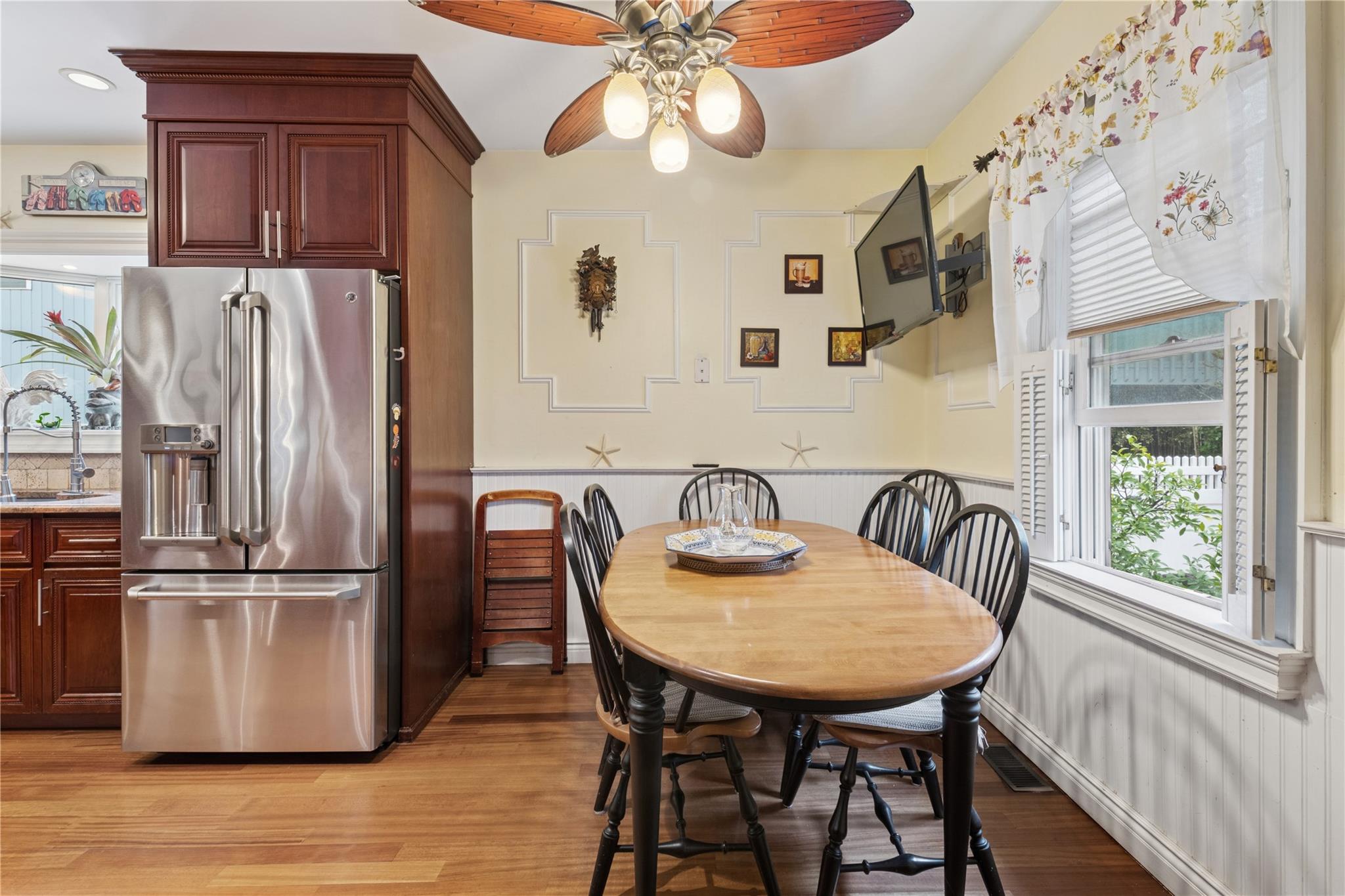 462 W Beech Street, Long Beach, NY 11561