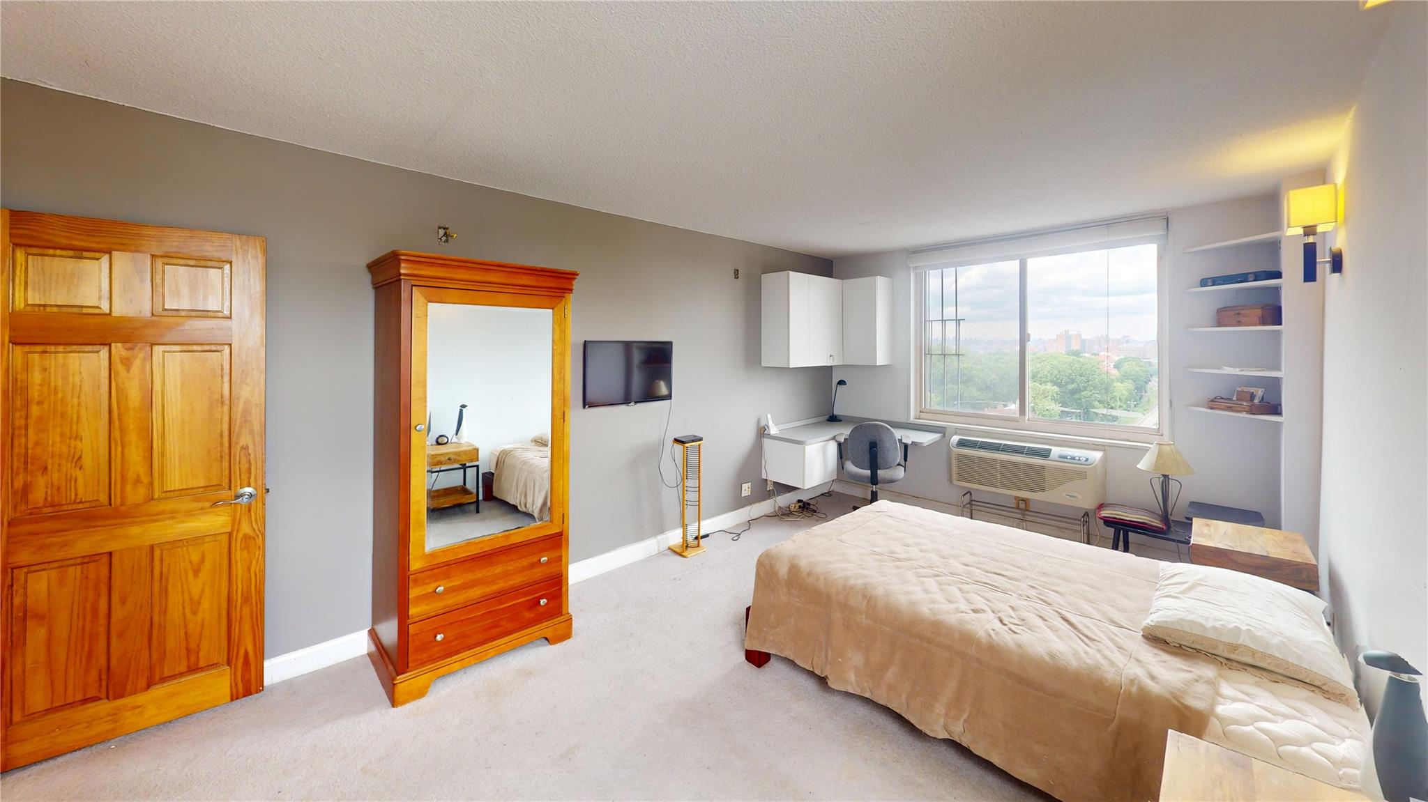 118-17 Union Turnpike # 10A, Forest Hills, NY 11375