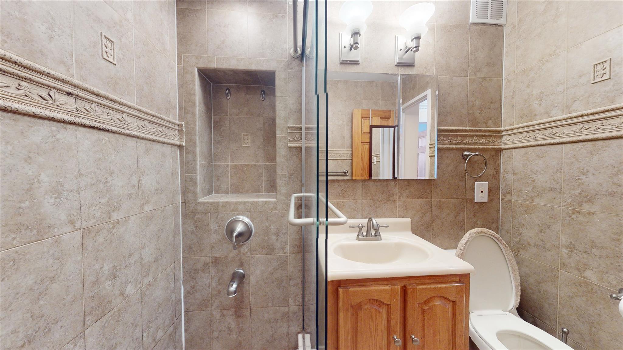 118-17 Union Turnpike # 10A, Forest Hills, NY 11375