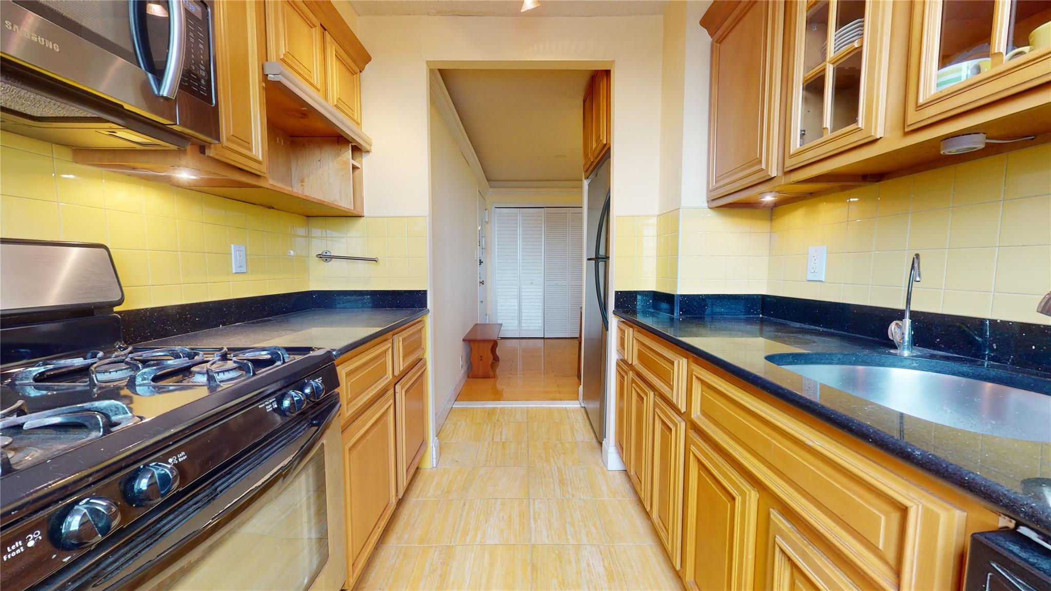 118-17 Union Turnpike # 10A, Forest Hills, NY 11375