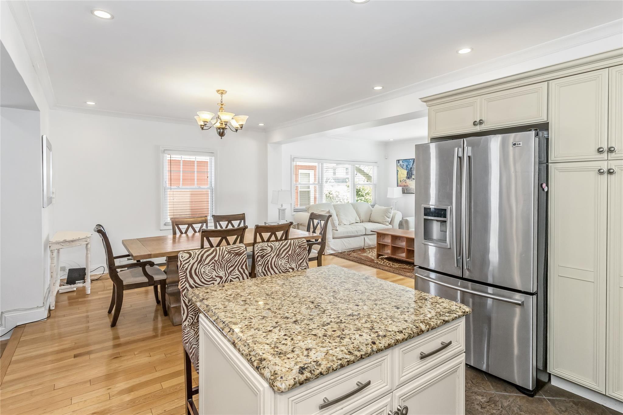 8919 205th Street, Hollis, NY 11423