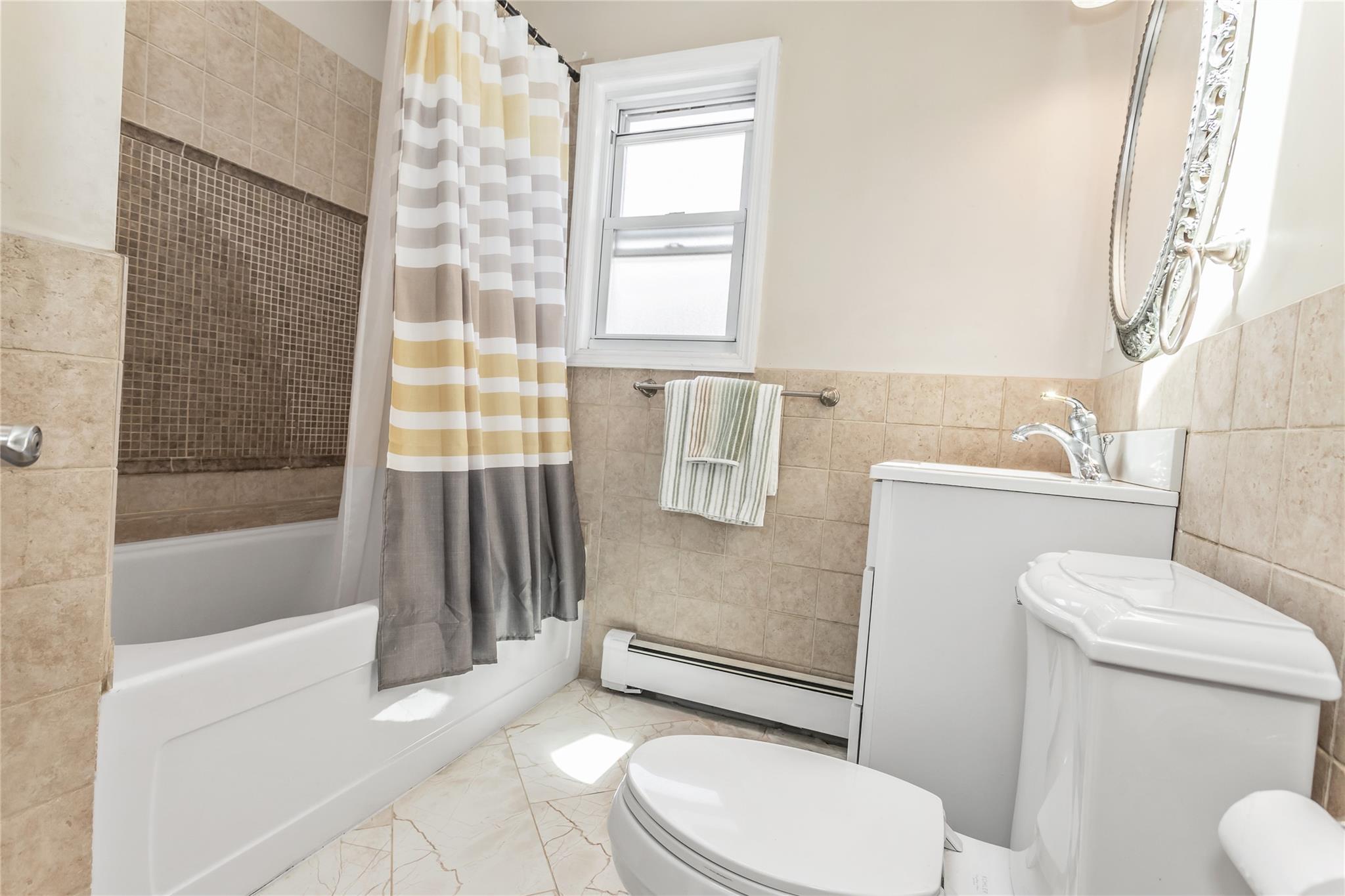 8919 205th Street, Hollis, NY 11423