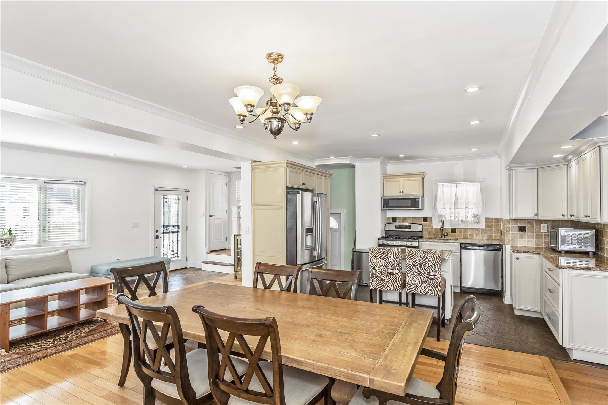 8919 205th Street, Hollis, NY 11423