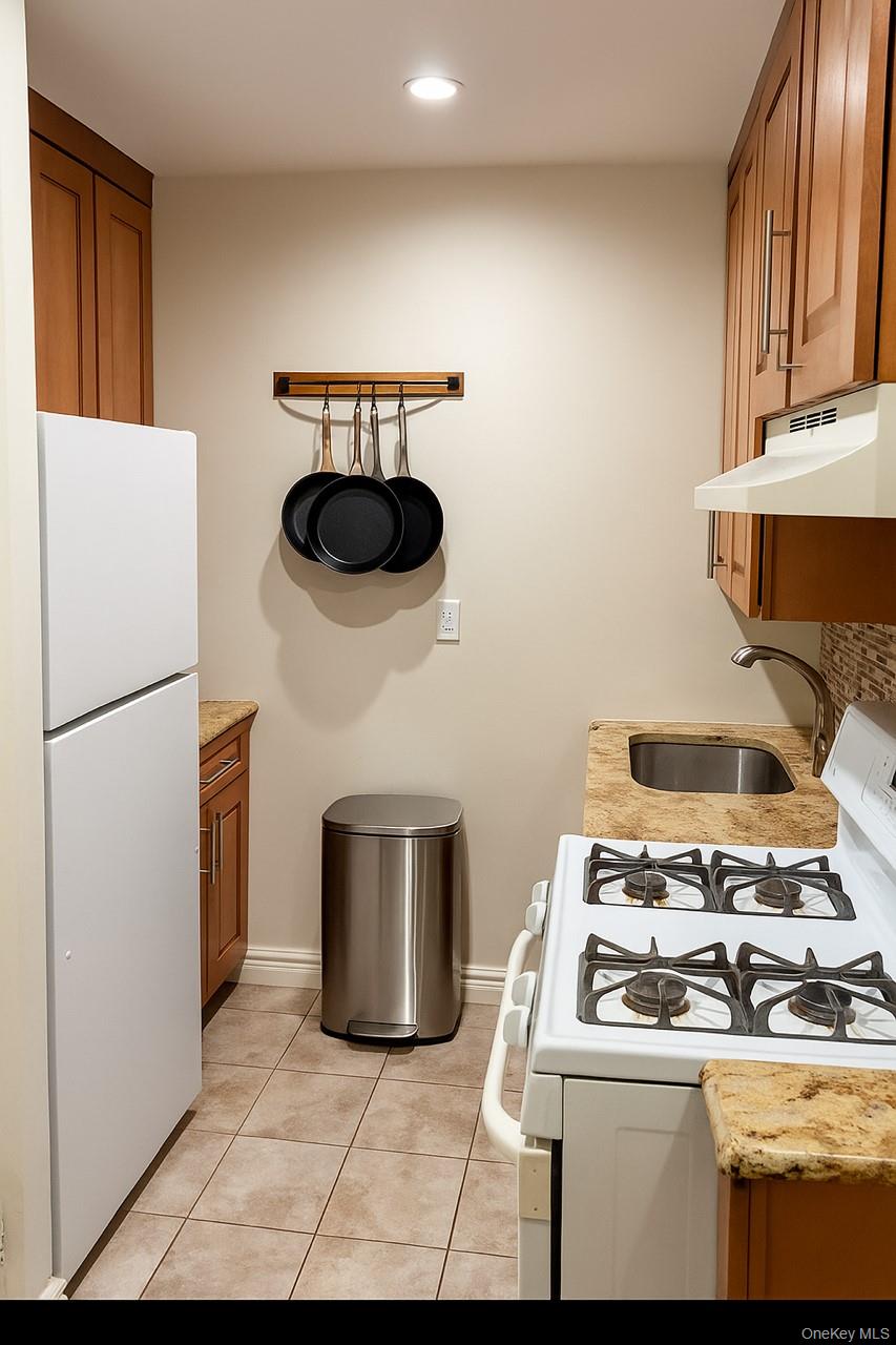 2295 Palmer Avenue # 1-N, New Rochelle, NY 10801