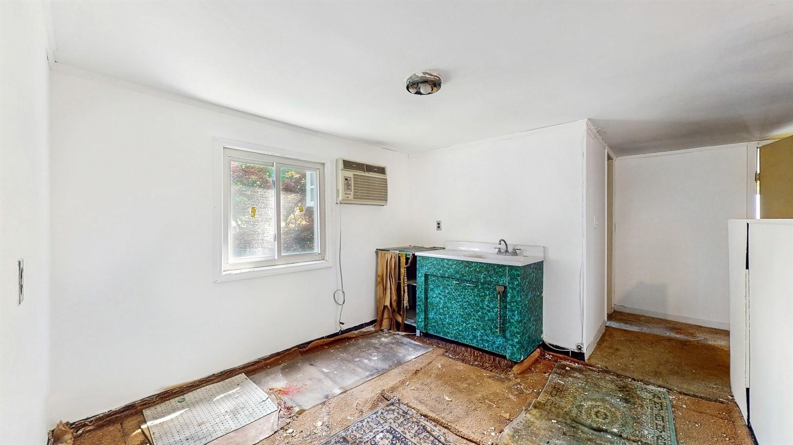 42 Juniper Hill Road, White Plains, NY 10607