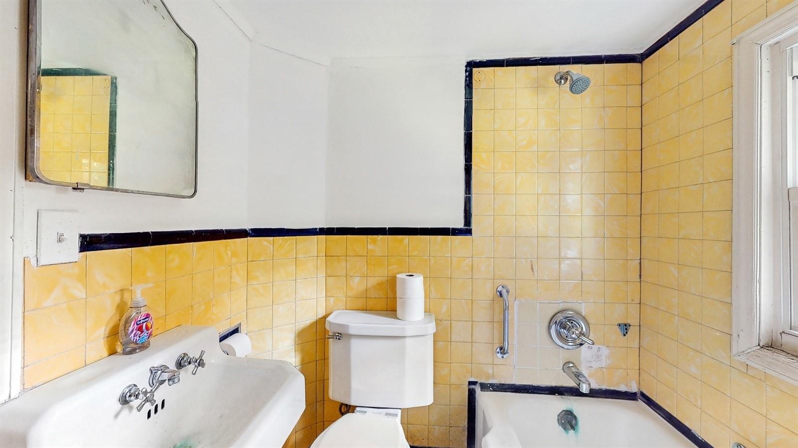 42 Juniper Hill Road, White Plains, NY 10607