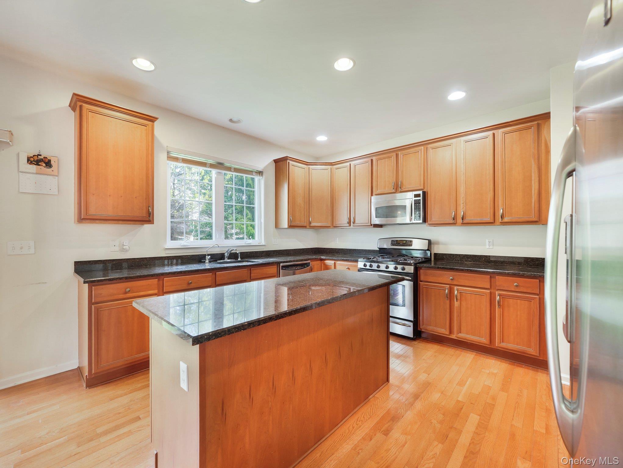 417 Vassar Place, Fishkill, NY 12524