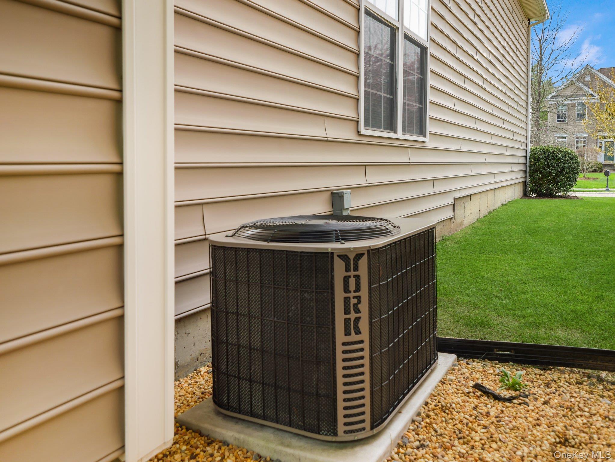 417 Vassar Place, Fishkill, NY 12524