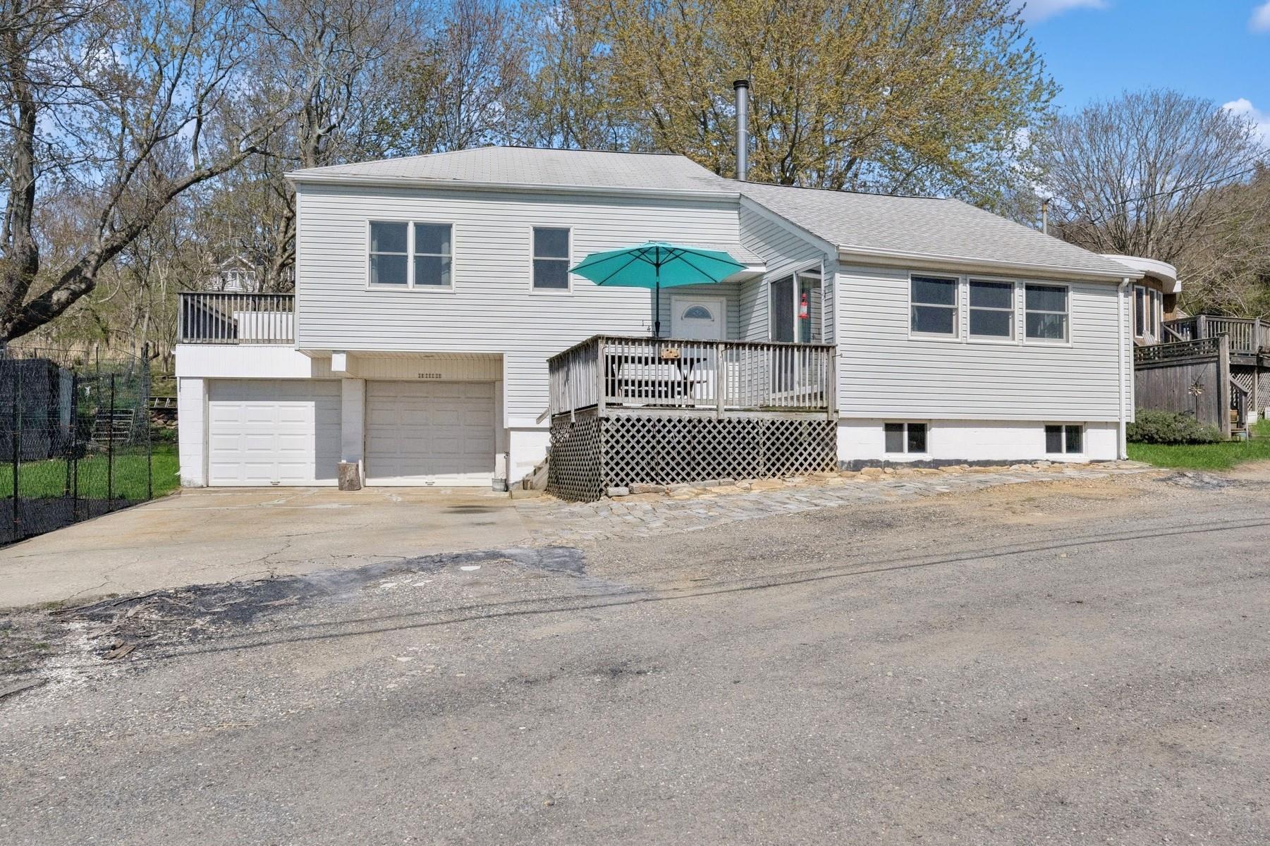 143 Tuthill Road, Montauk, NY 11954