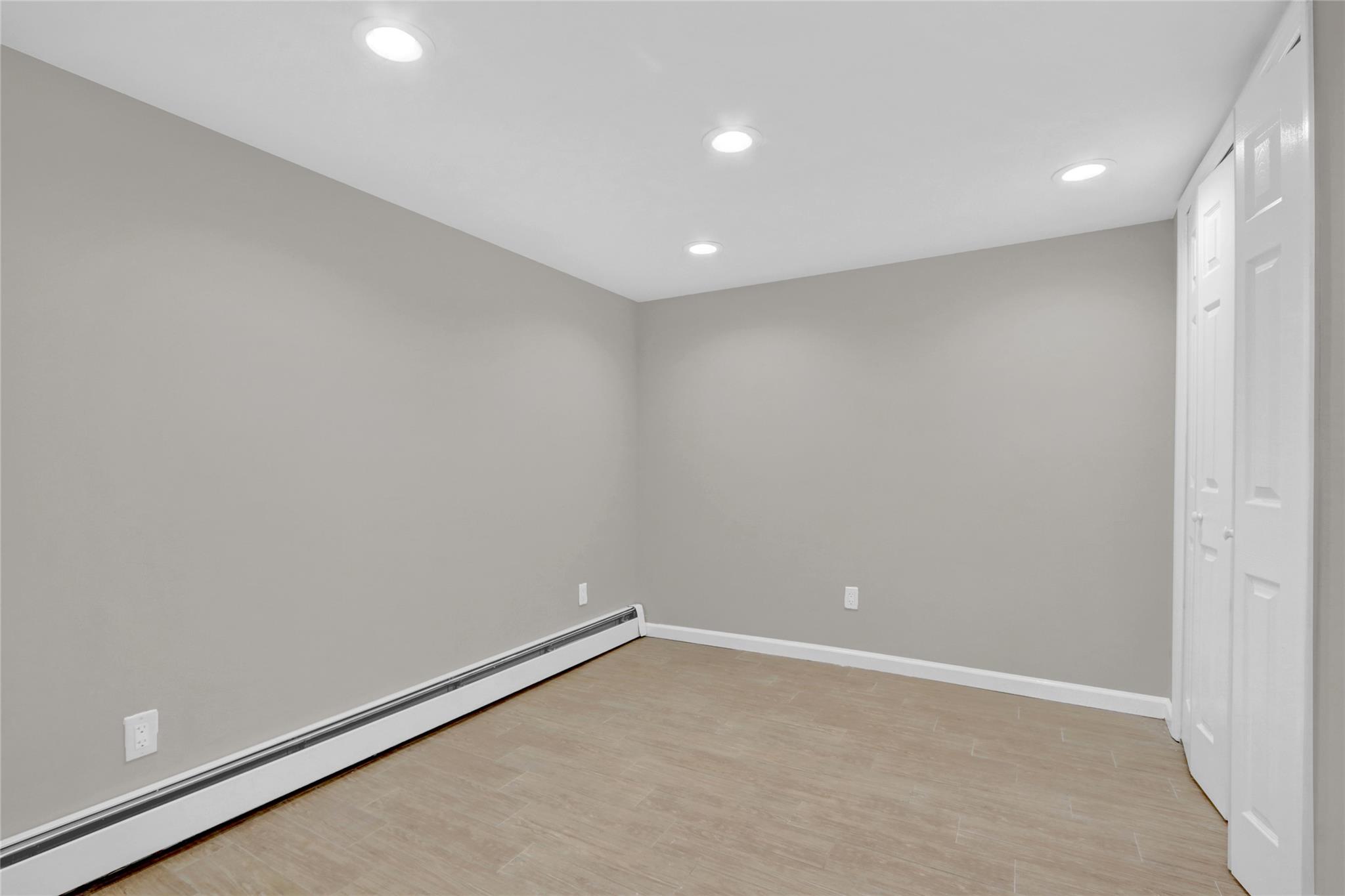 981 Oceanfront, Long Beach, NY 11561