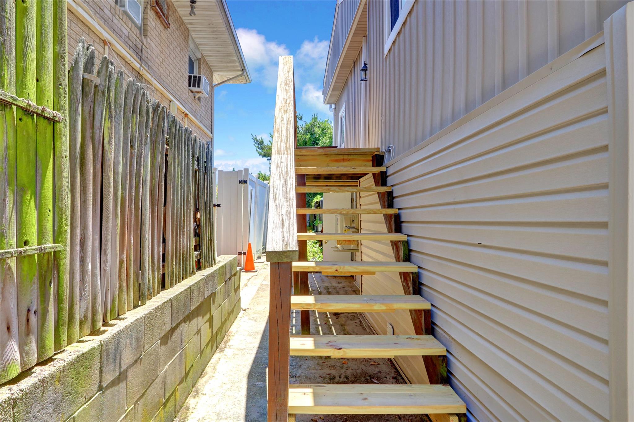 981 Oceanfront, Long Beach, NY 11561