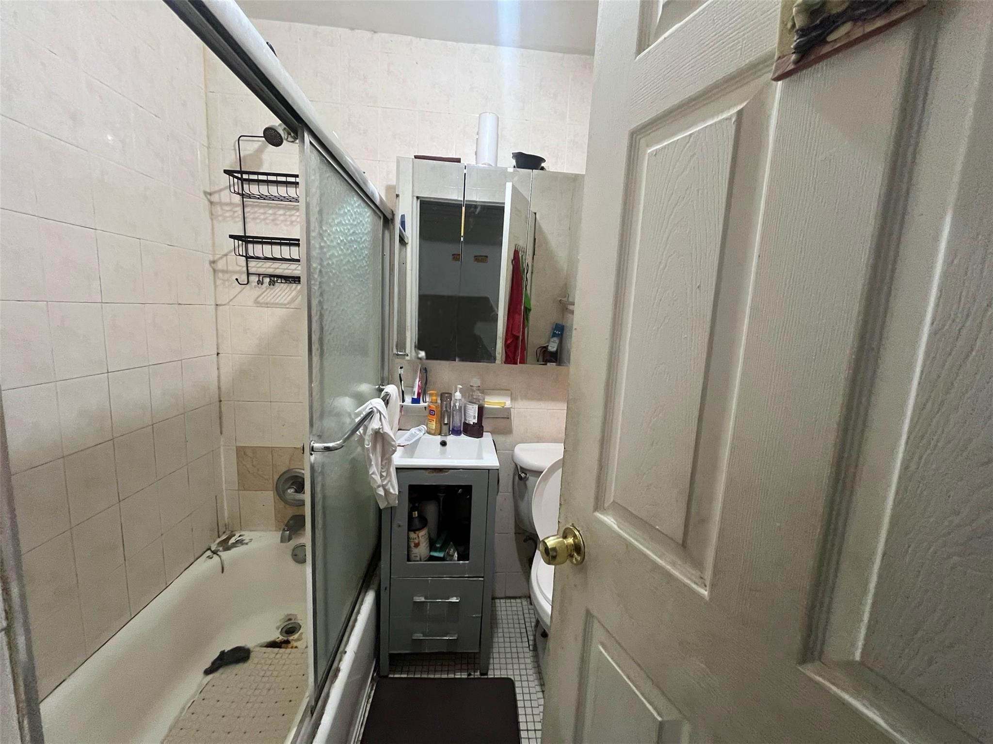 2045 121st Street, College Point, NY 11356