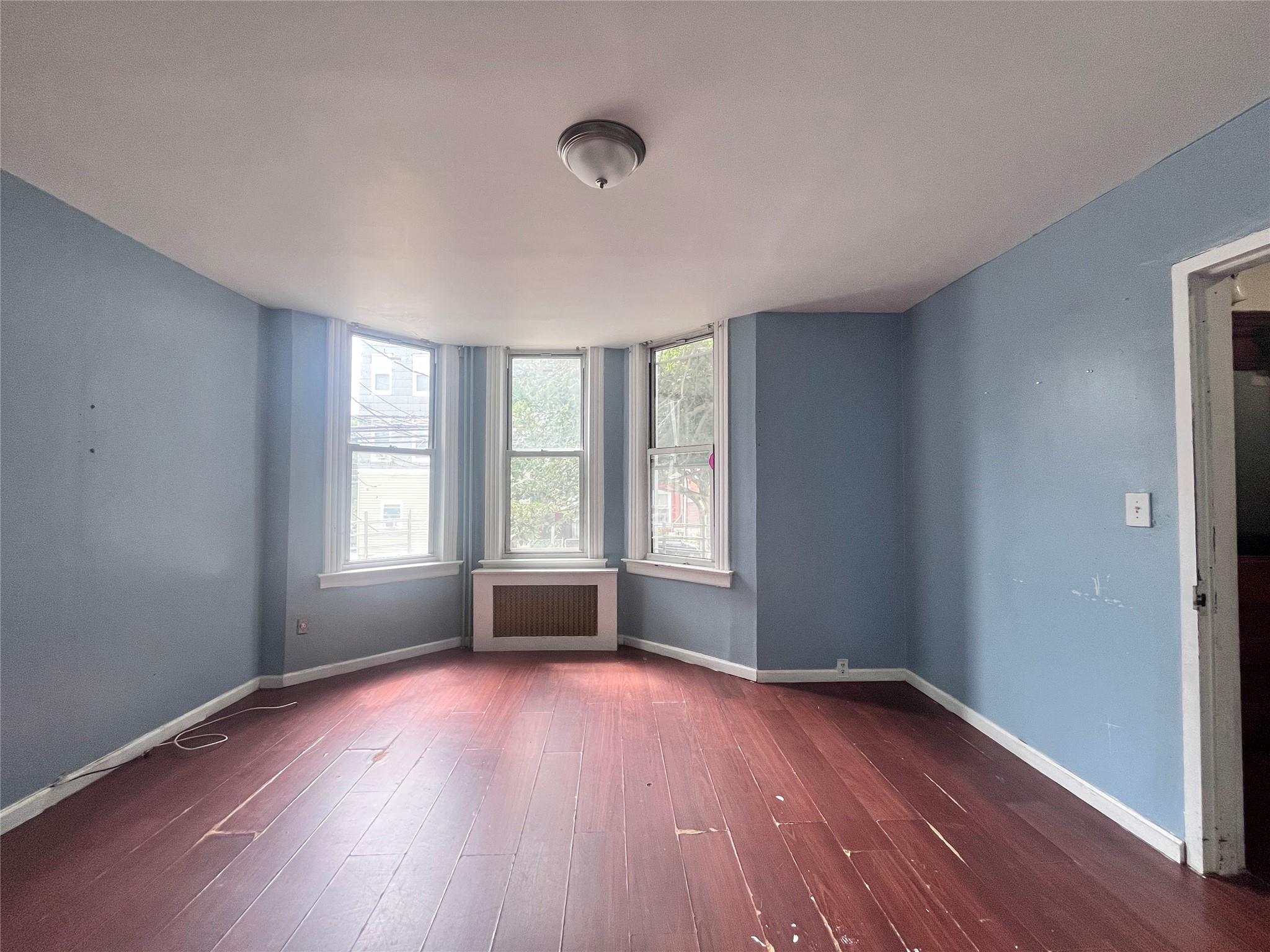 2045 121st Street, College Point, NY 11356