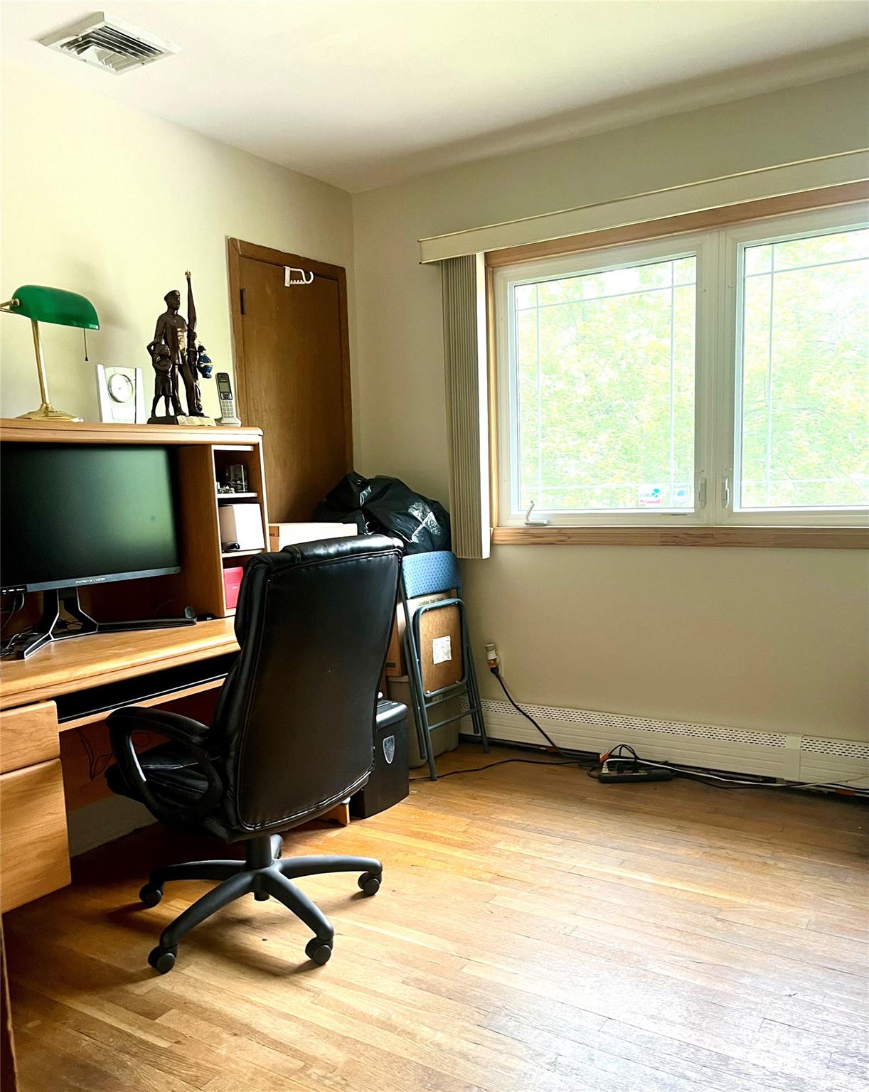 9 Nolan Court, Hauppauge, NY 11788