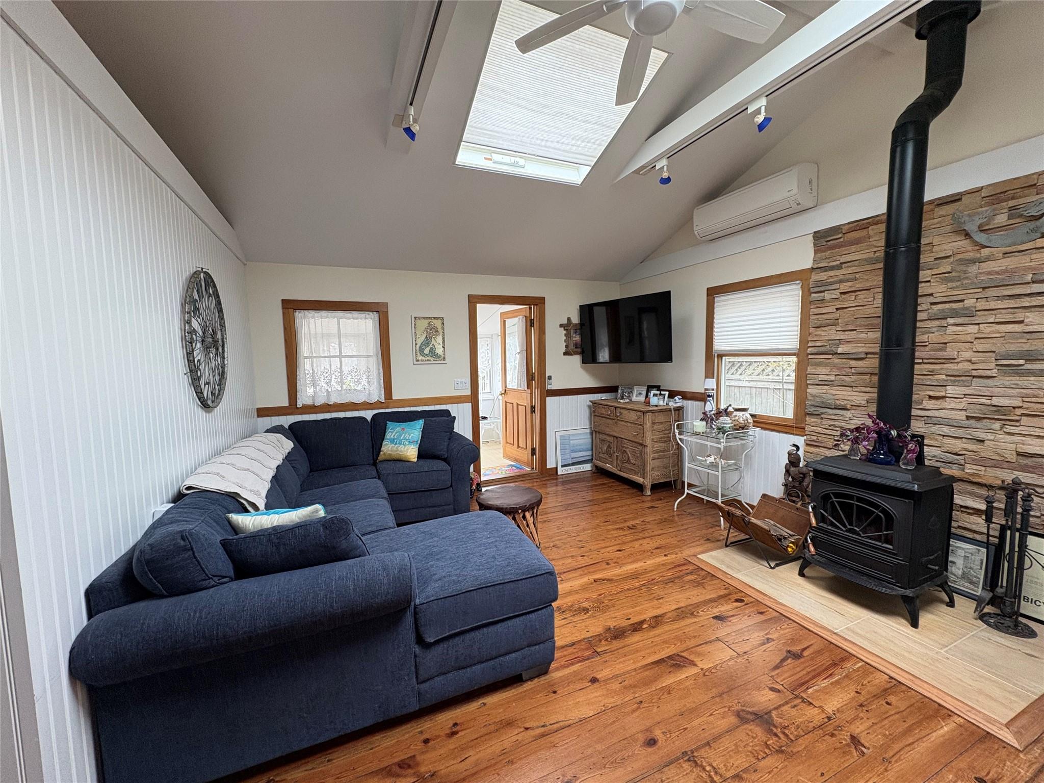 177 Wilmot, Ocean Beach, NY 11770