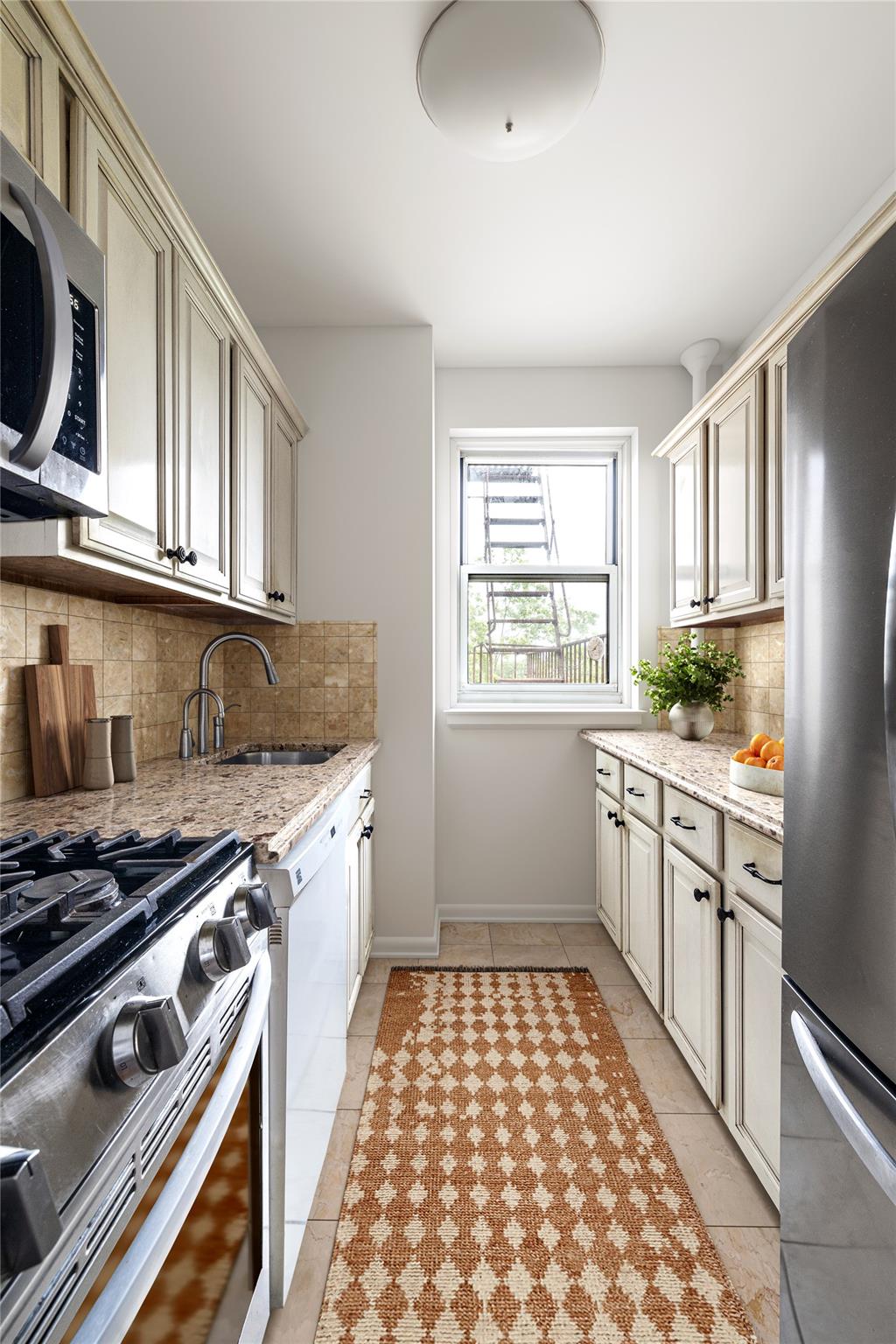 290 Collins Avenue # 8B, Mount Vernon, NY 10552