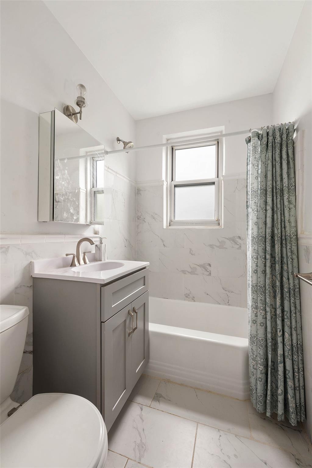 290 Collins Avenue # 8B, Mount Vernon, NY 10552