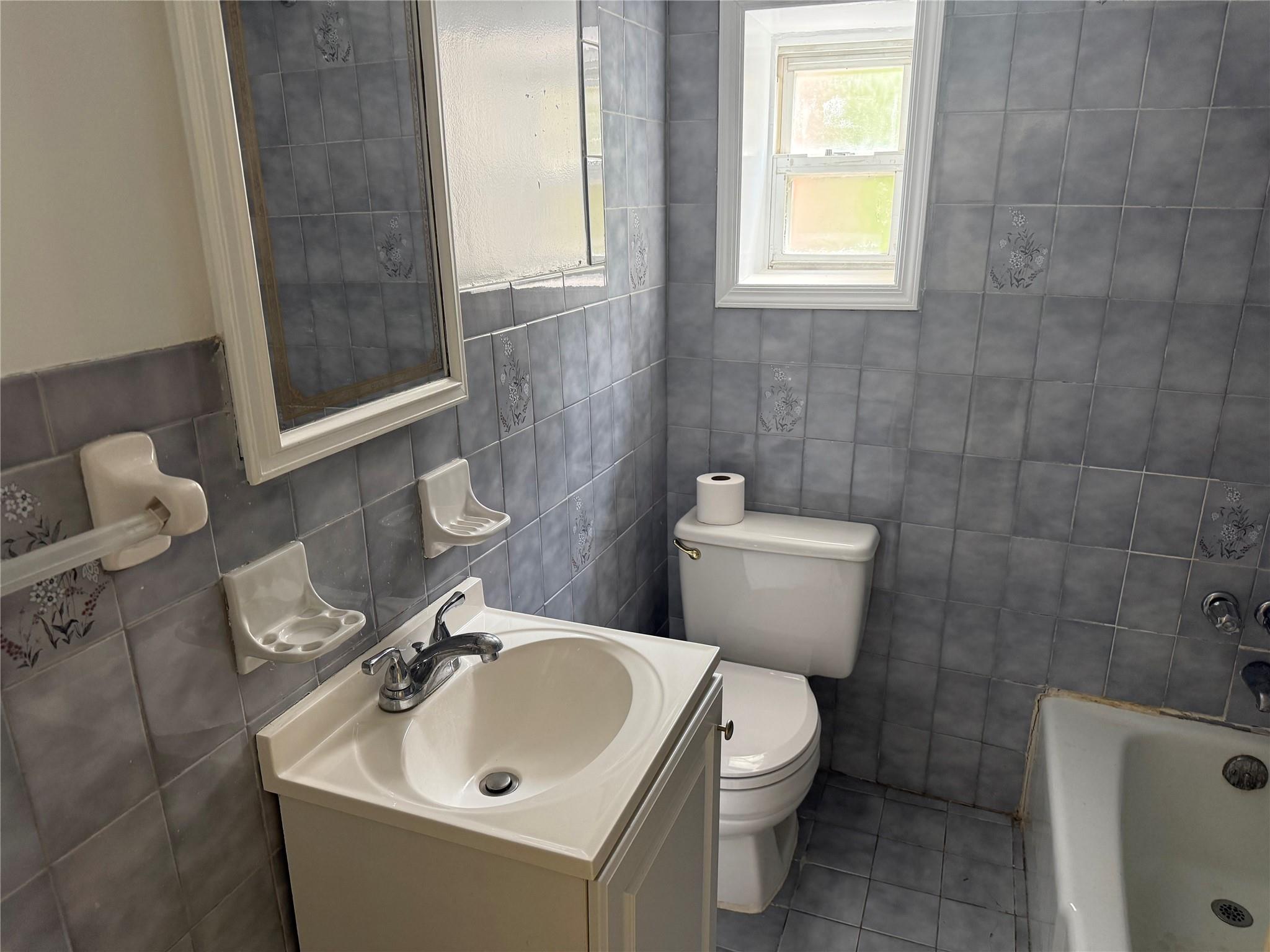 2330 Kingsland Avenue, Bronx, NY 10469