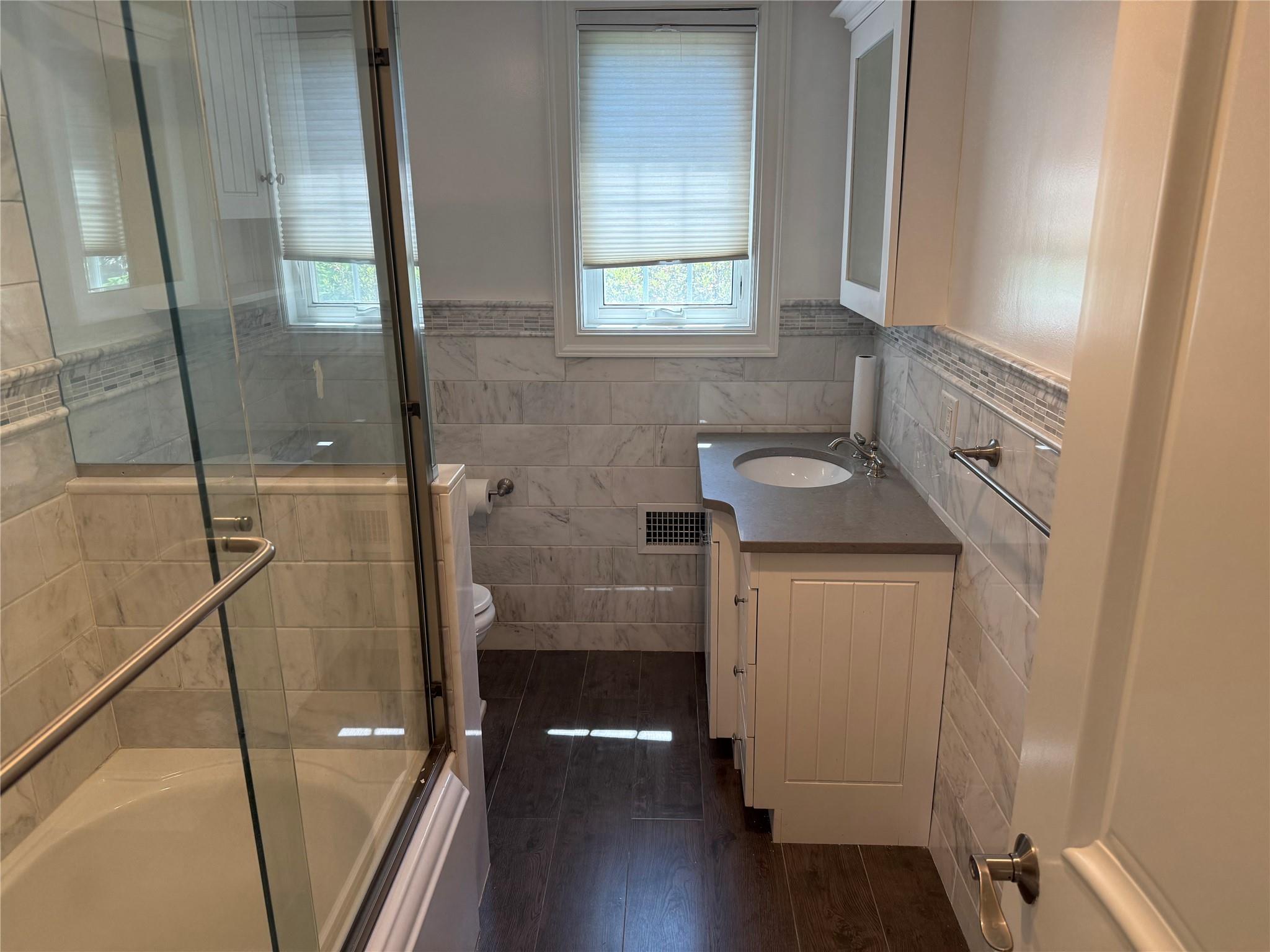 2330 Kingsland Avenue, Bronx, NY 10469