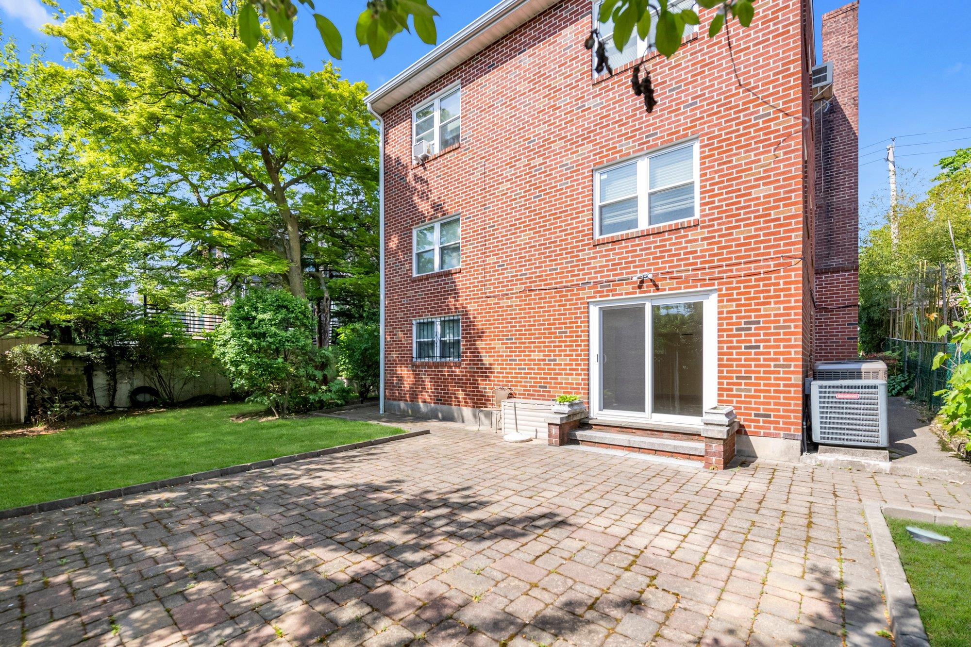 2330 Kingsland Avenue, Bronx, NY 10469