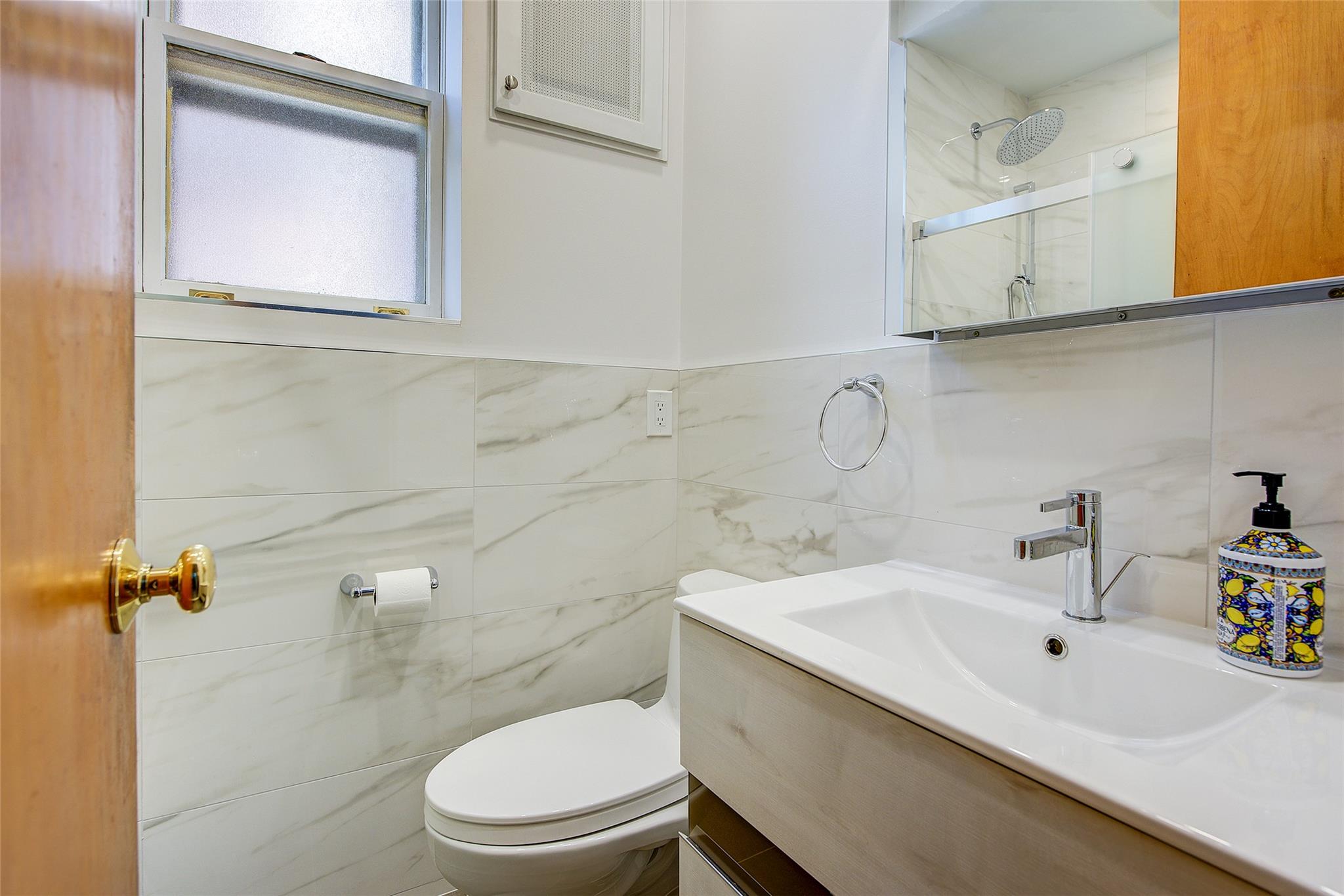 34-06 81st Street # 22, Jackson Heights, NY 11372