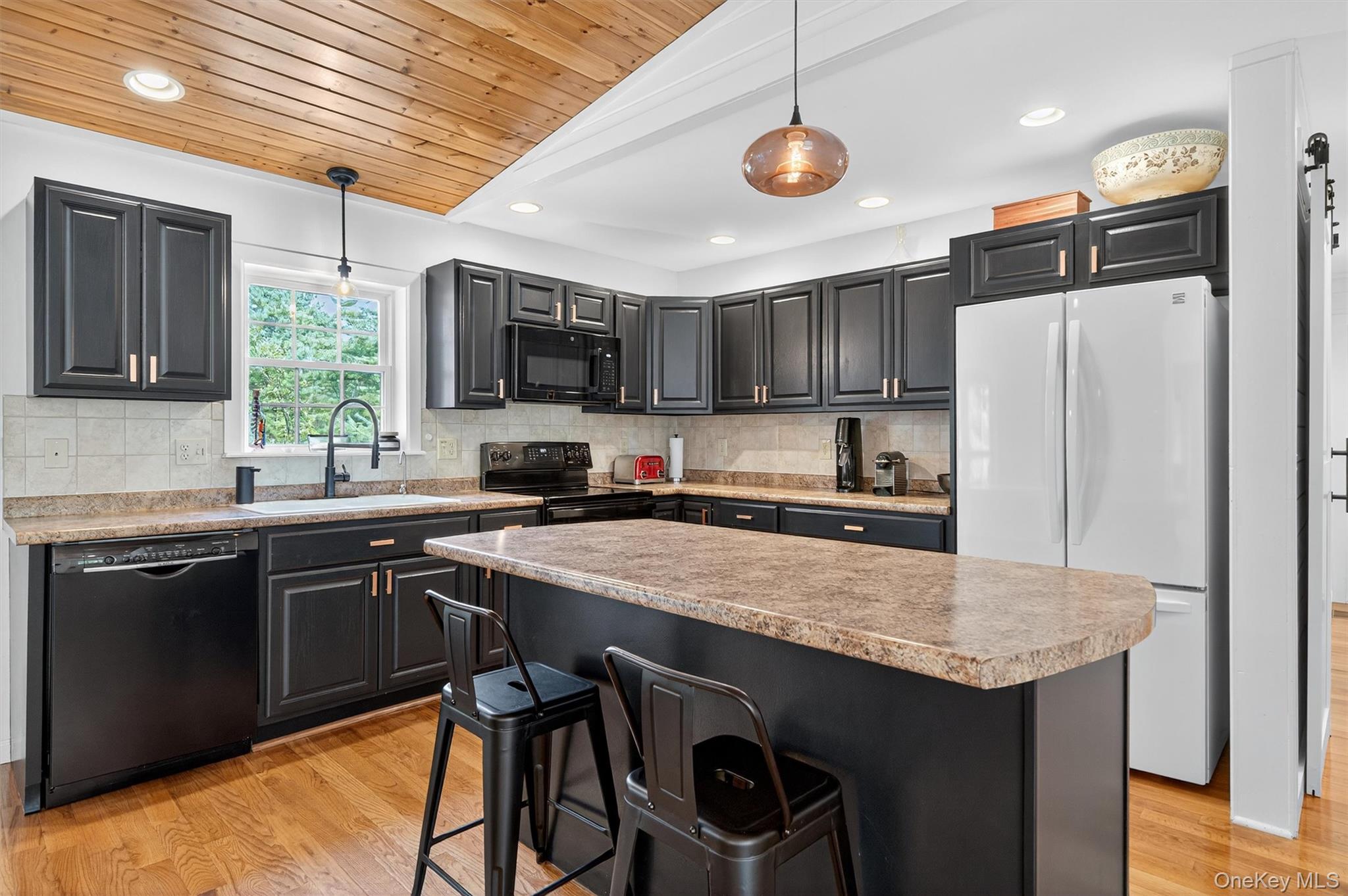 668 Cochecton Turnpike, Narrowsburg, NY 12764