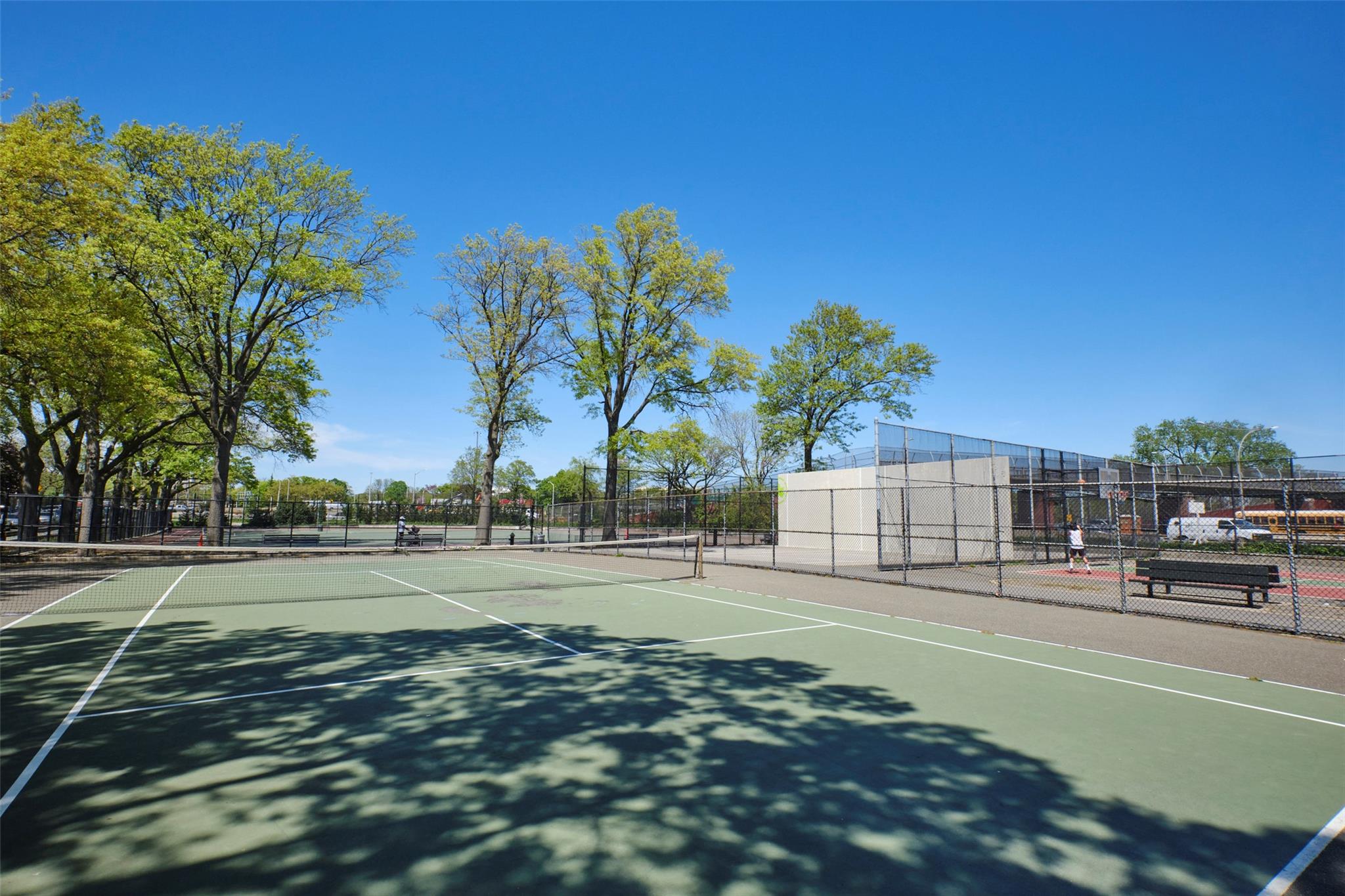 61-20 Grand Central Parkway # B1203, Forest Hills, NY 11375