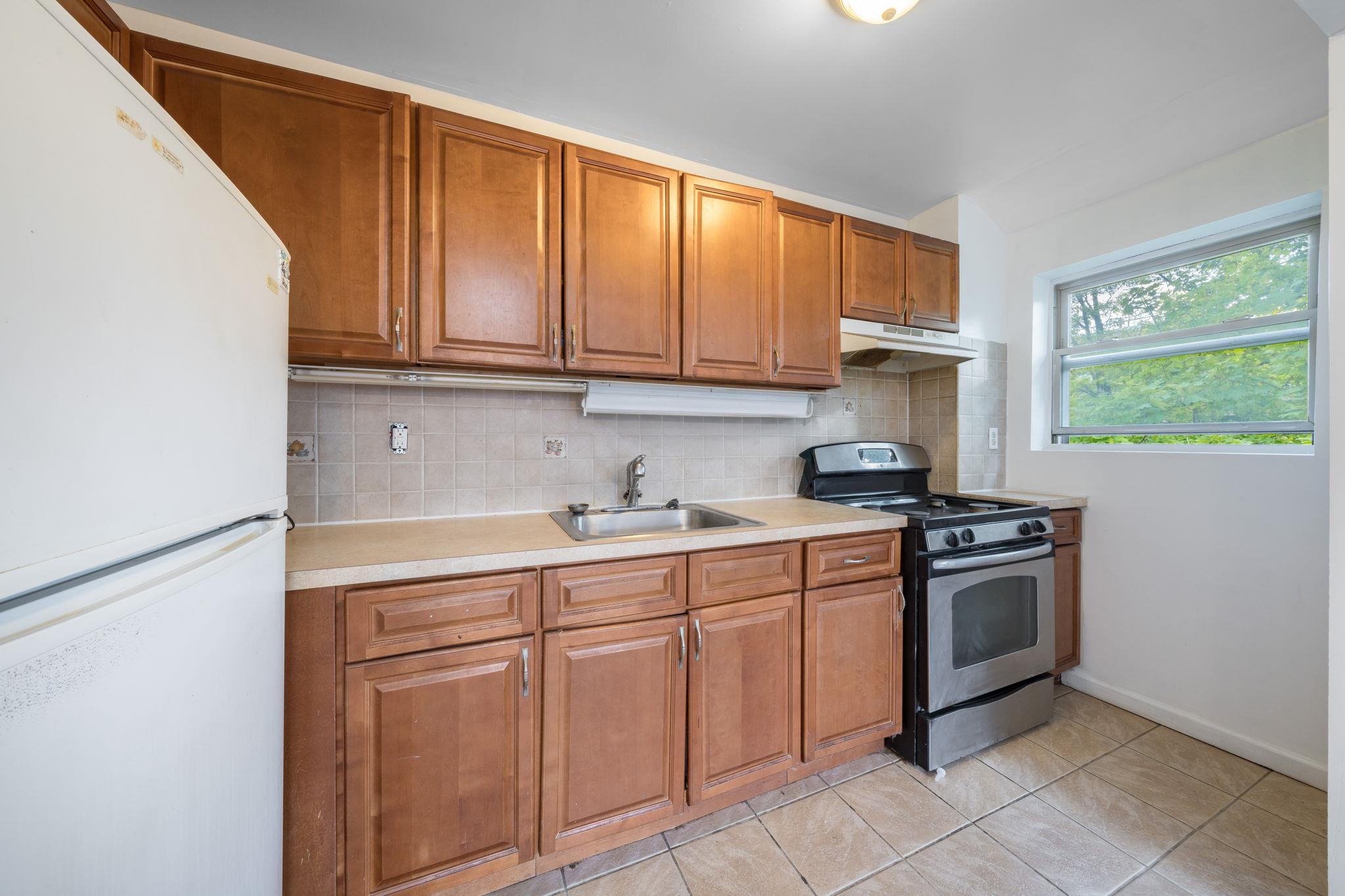 22 Sunnyside Avenue, Brooklyn, NY 11207