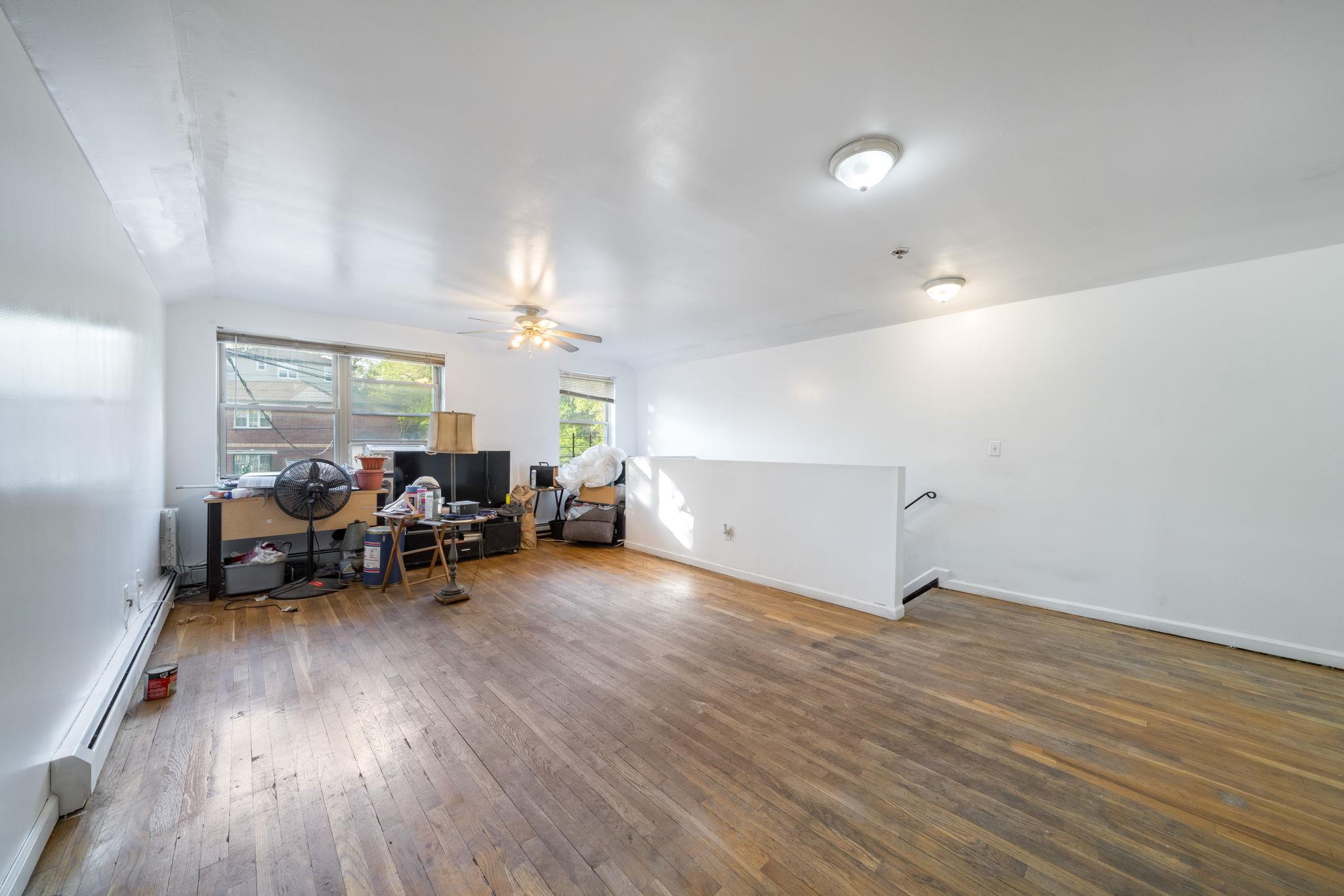 22 Sunnyside Avenue, Brooklyn, NY 11207