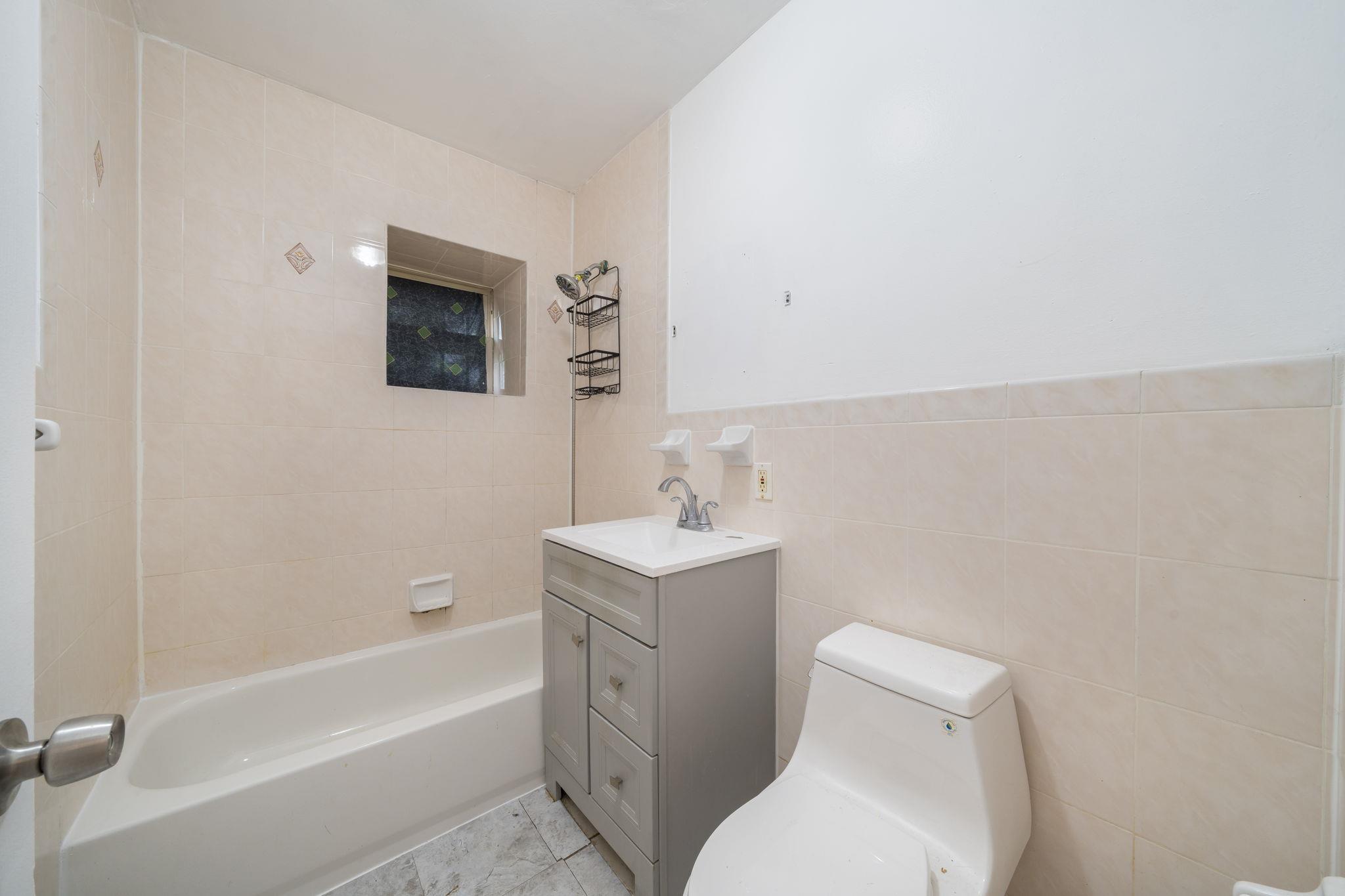 22 Sunnyside Avenue, Brooklyn, NY 11207