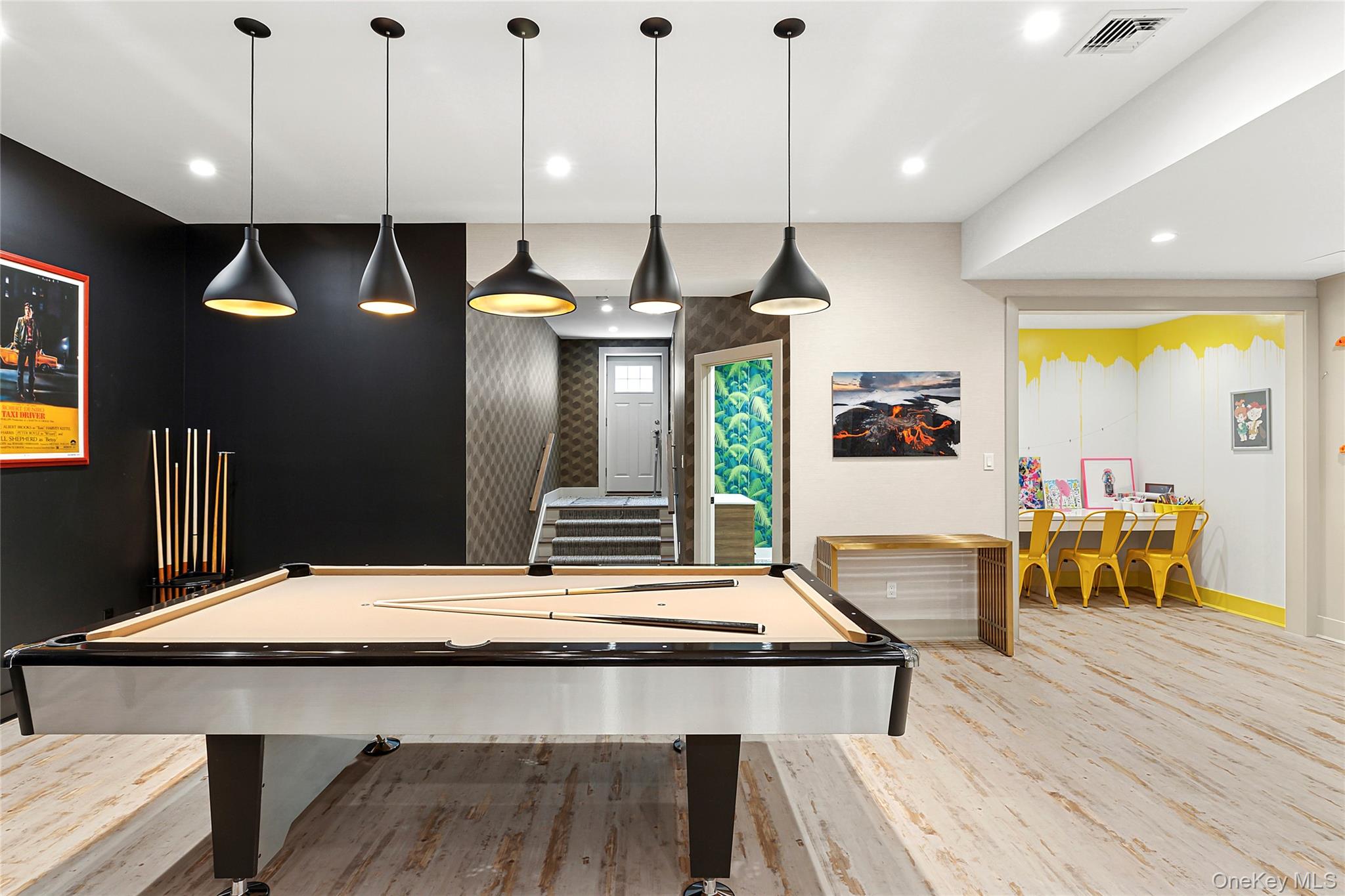 1608 Stewart Lane, Laurel Hollow, NY 11791