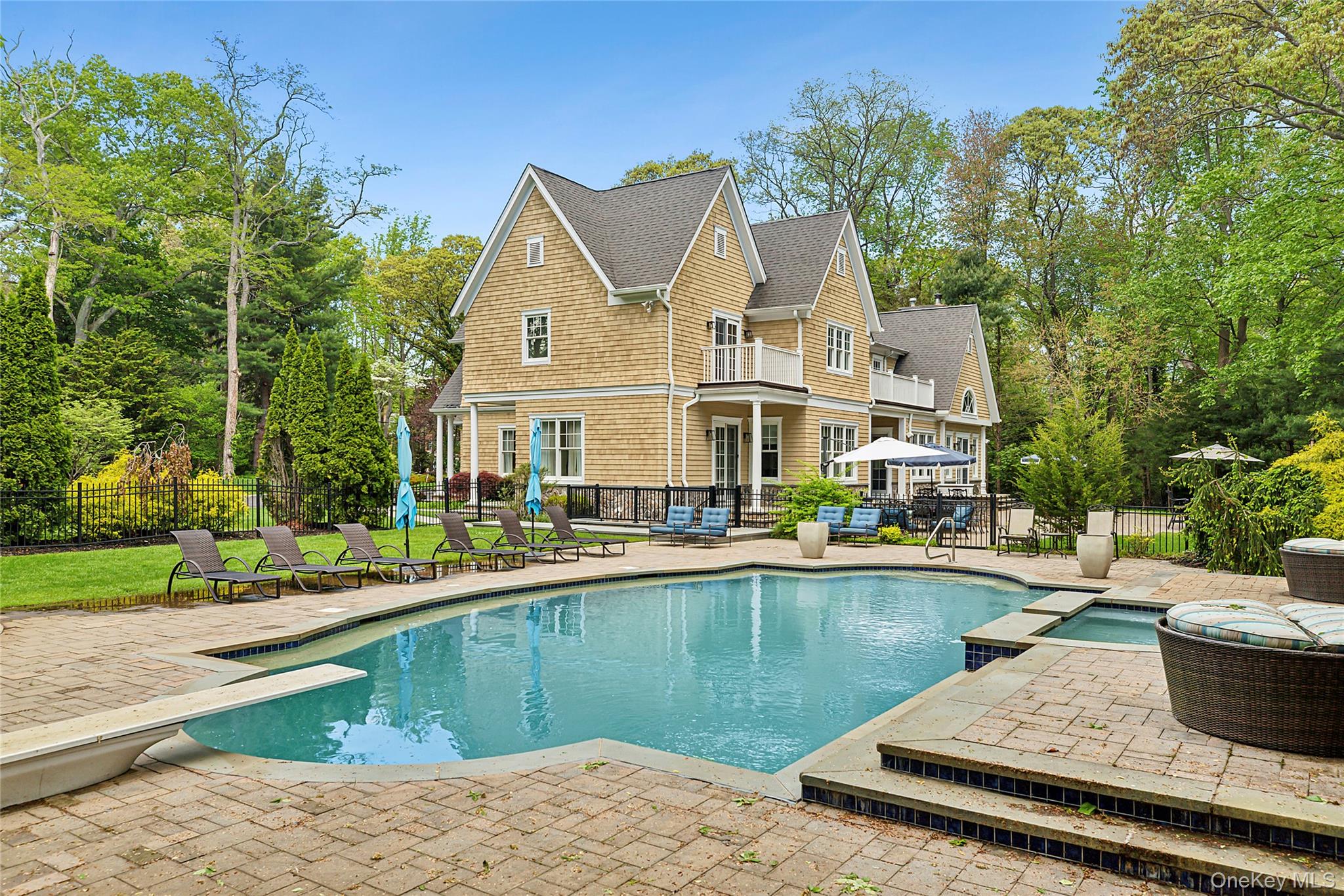 1608 Stewart Lane, Laurel Hollow, NY 11791