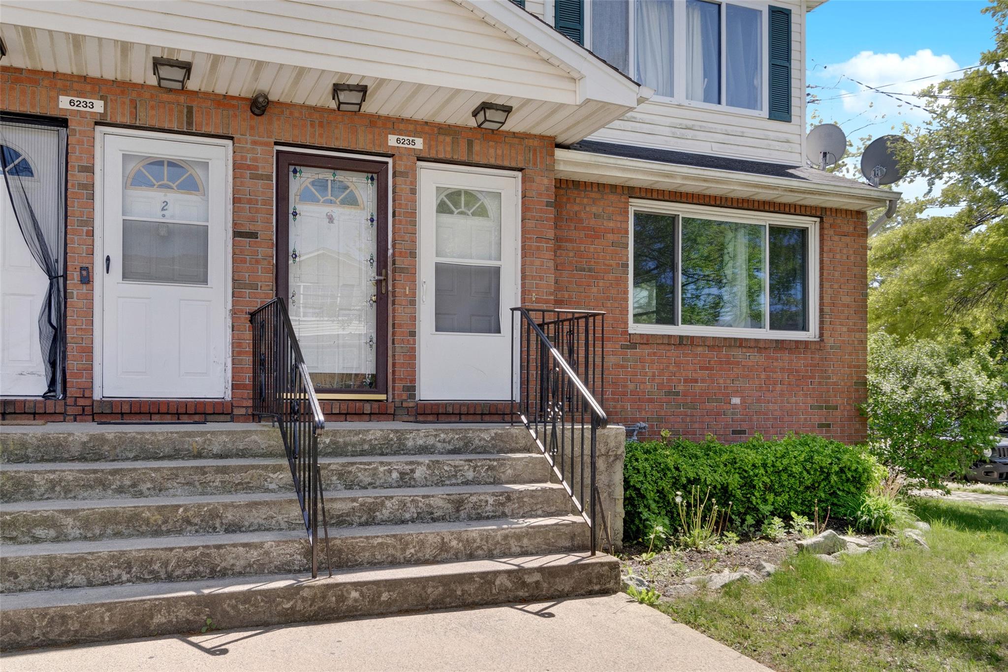 6235 Burchell Road, Arverne, NY 11692