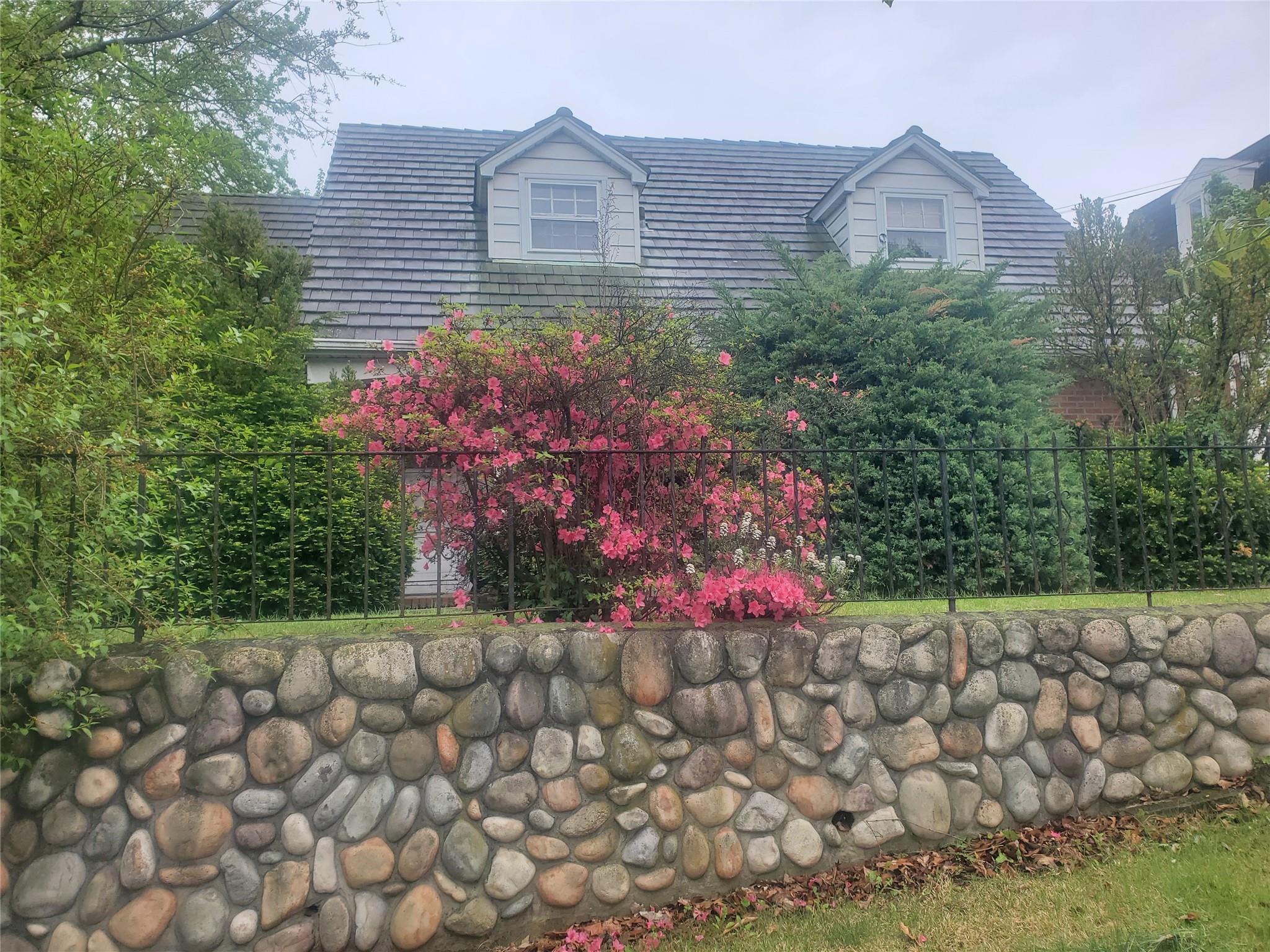 112-30 68 Avenue, Forest Hills, NY 11375